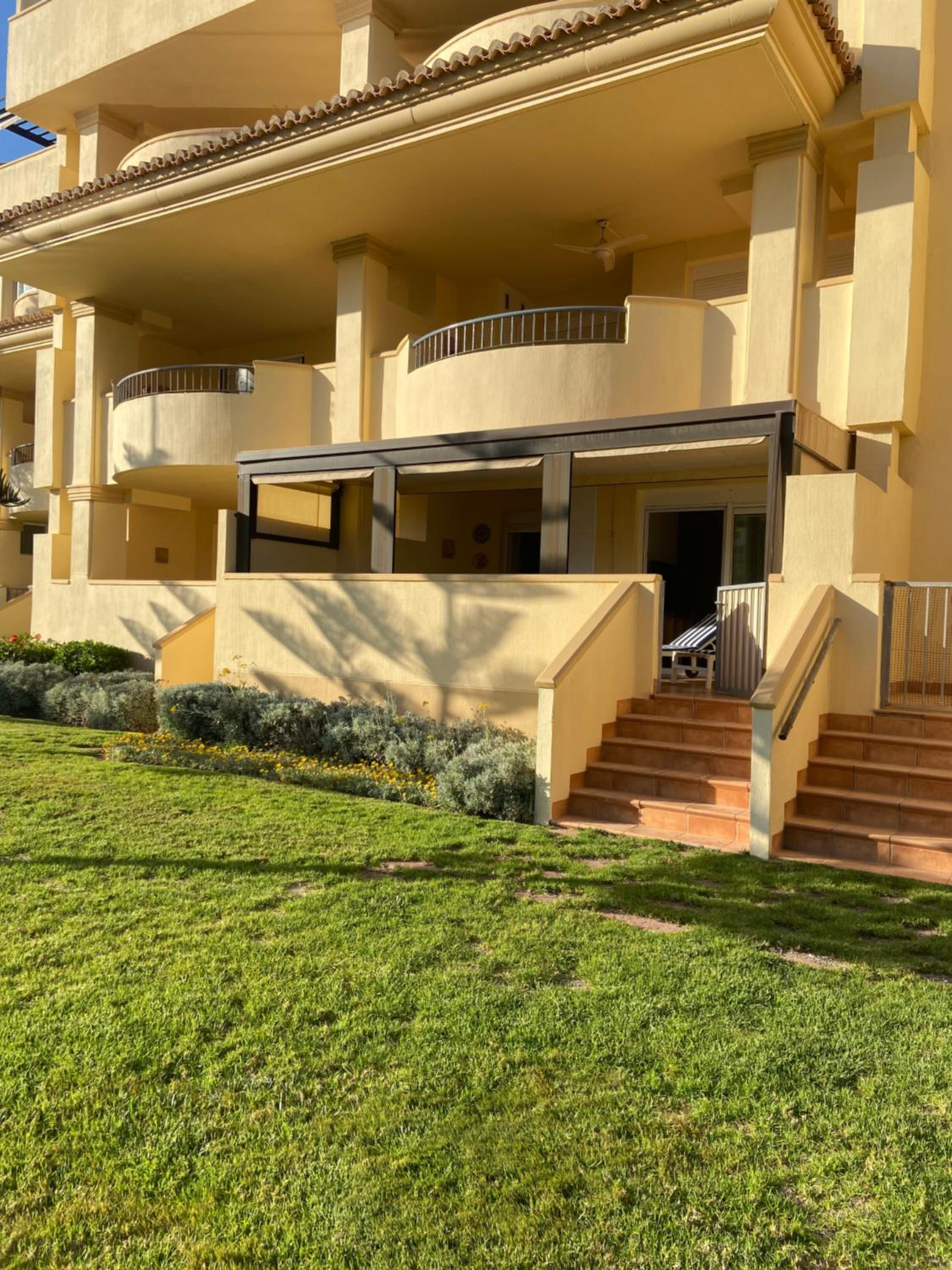 Lupe Villa Romana