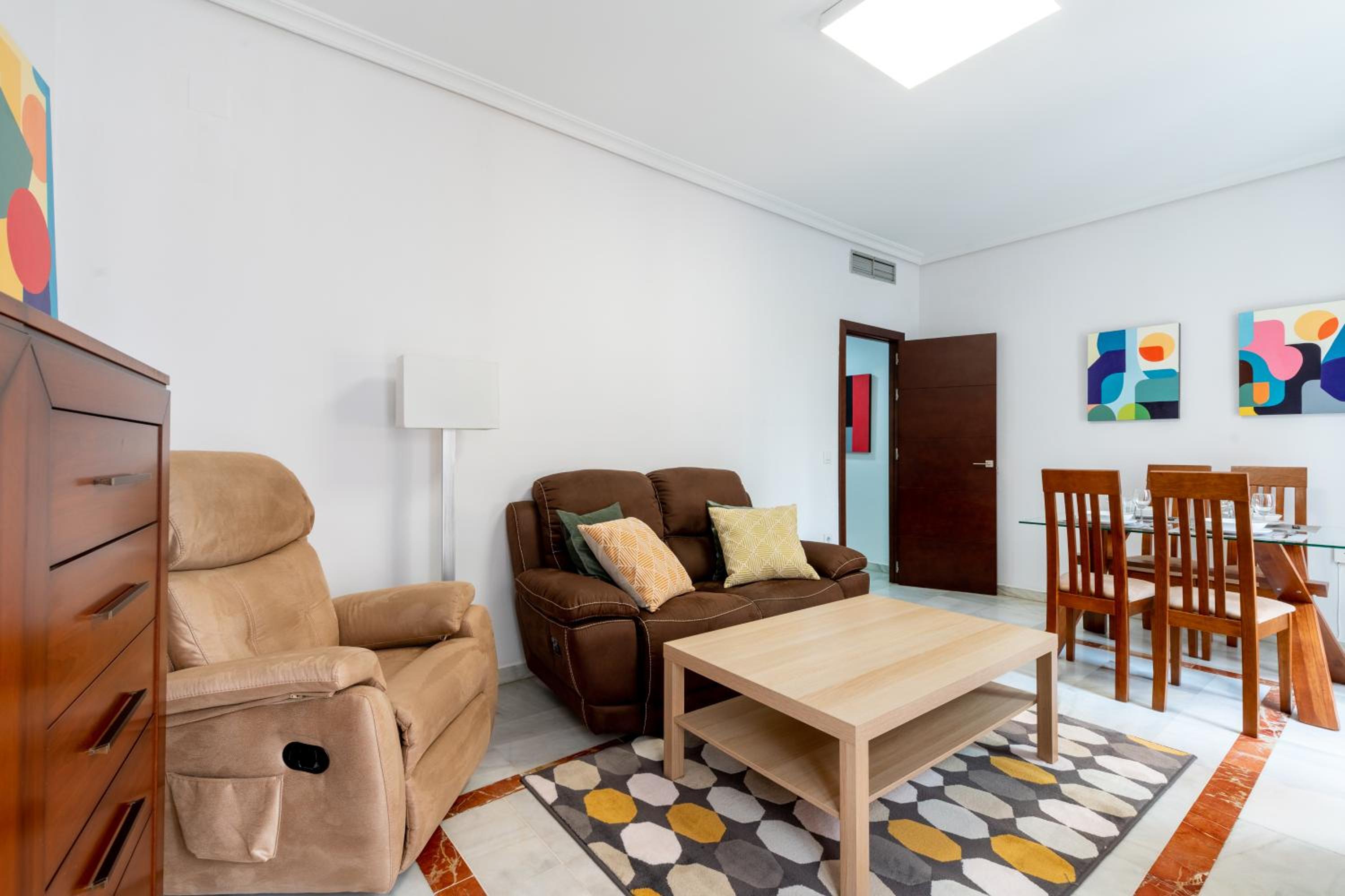 Holi-Rent Cuna