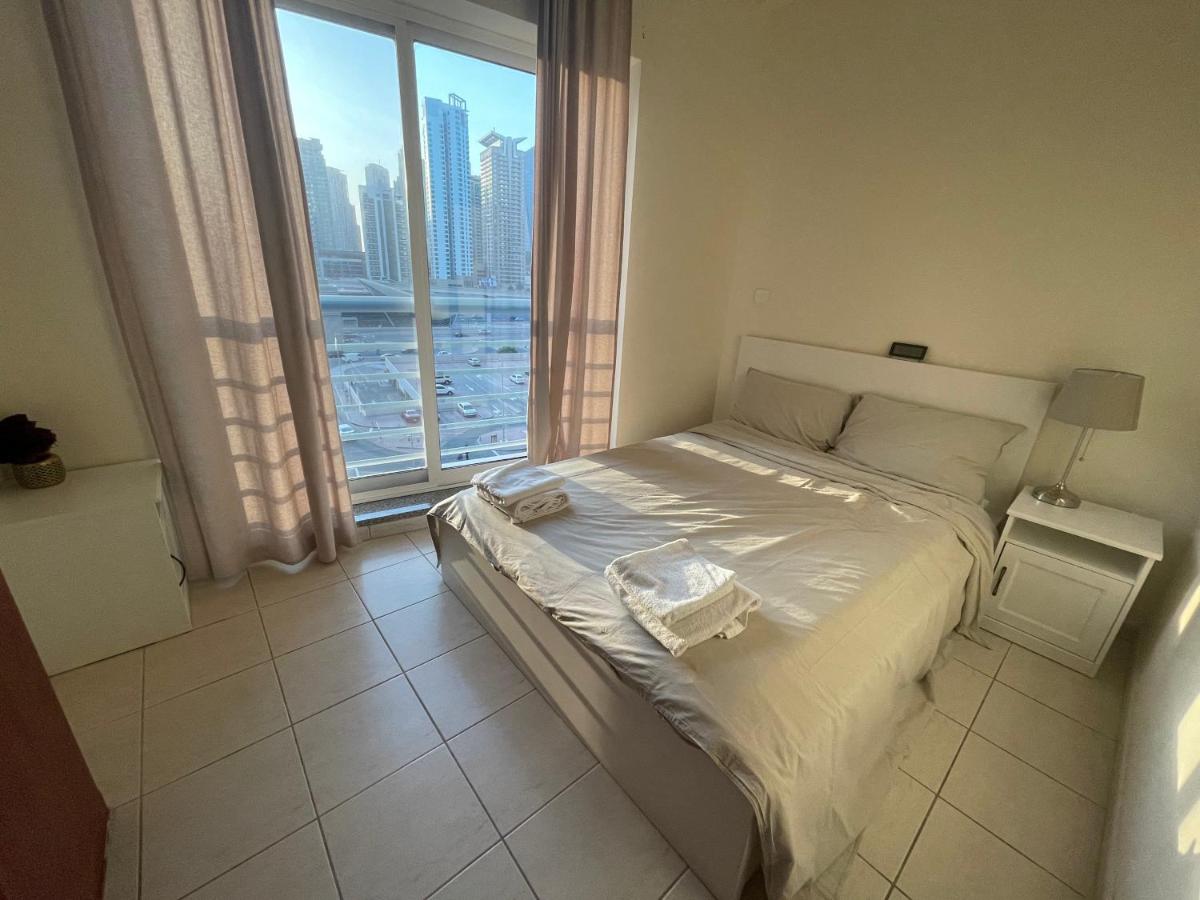 Spacious 1 Bedroom Apartment in JLT