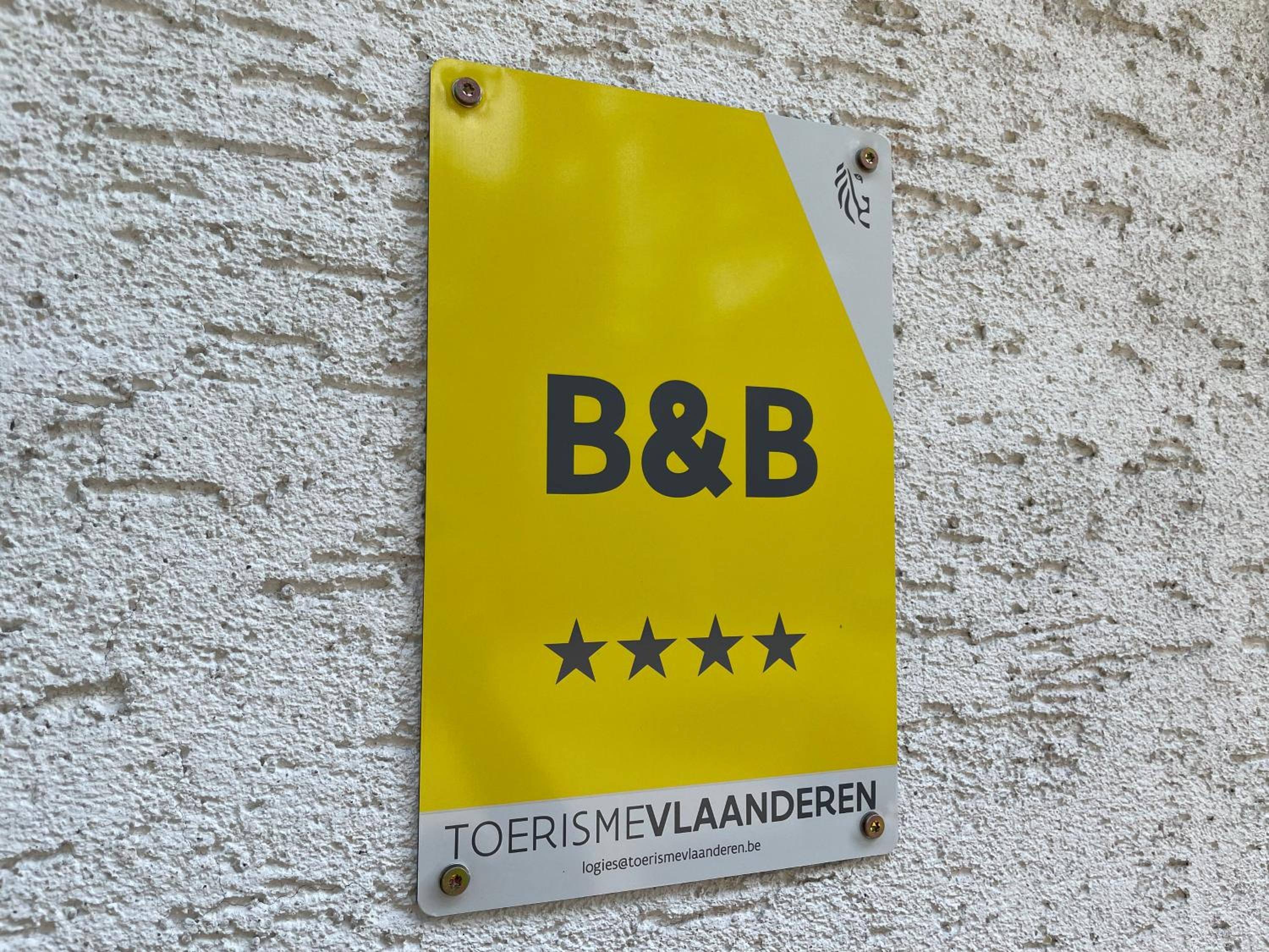 B&B Monroe