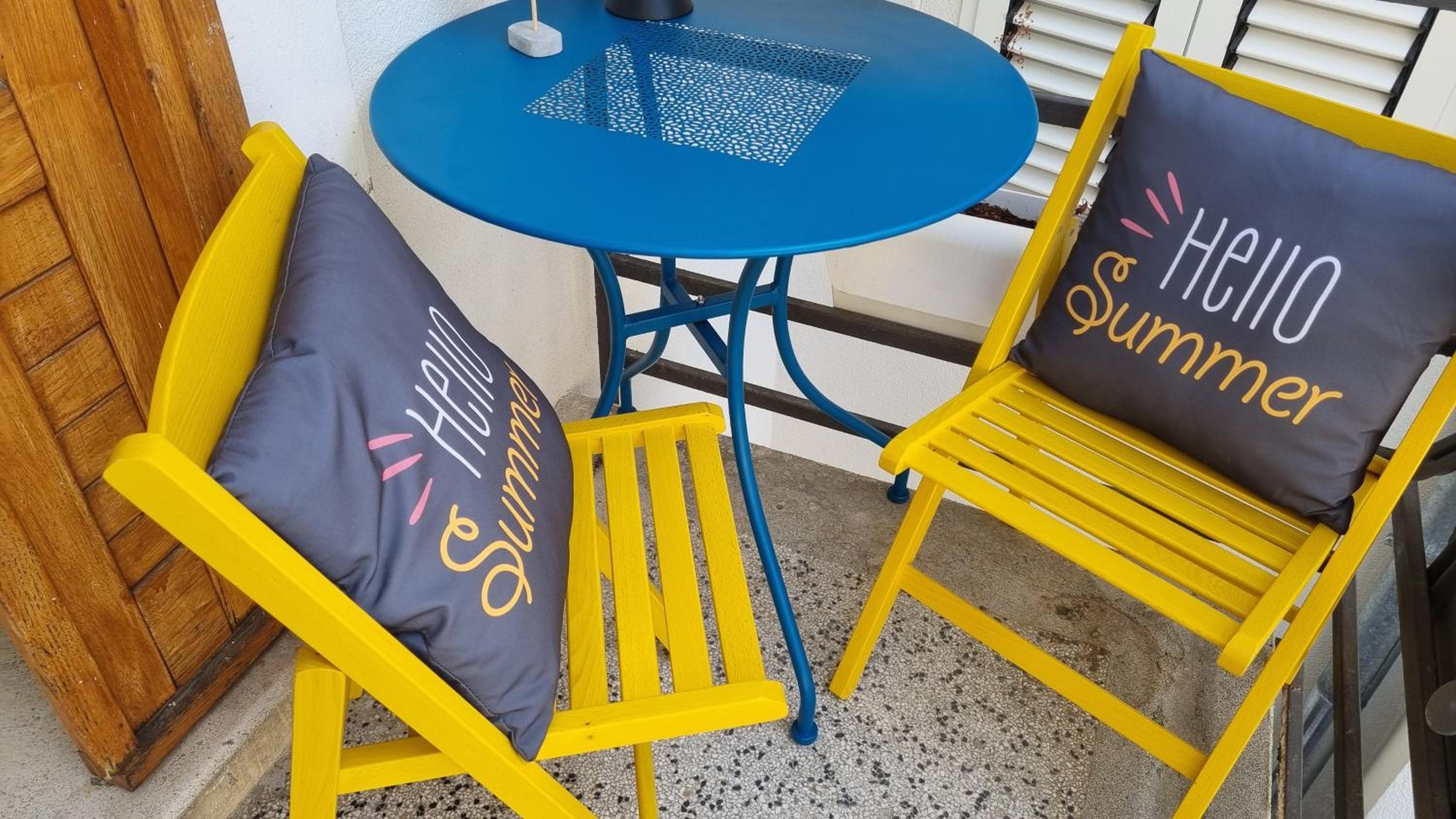 PLACE 4 U Studio Center