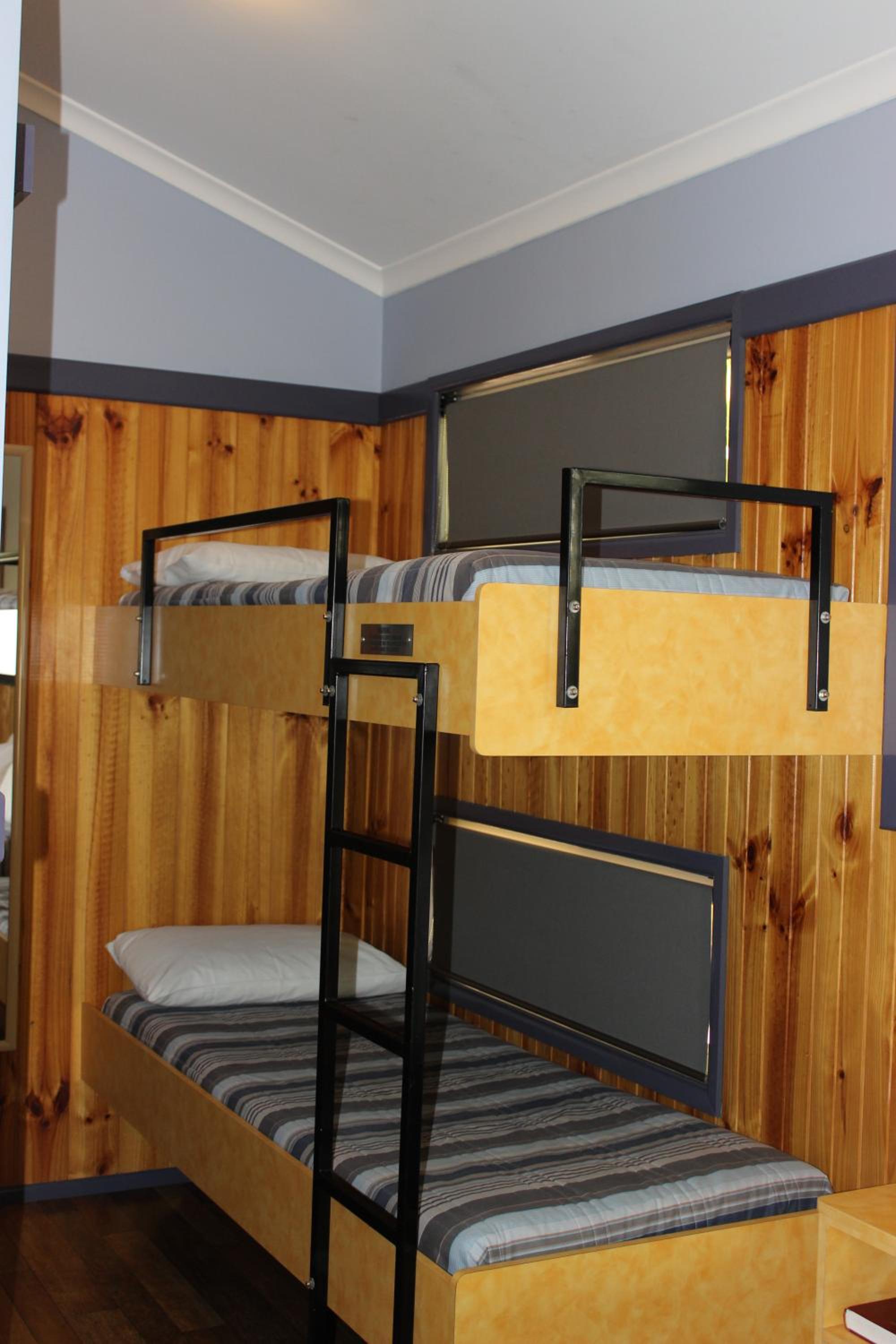 Aussie Outback Oasis Holiday Park