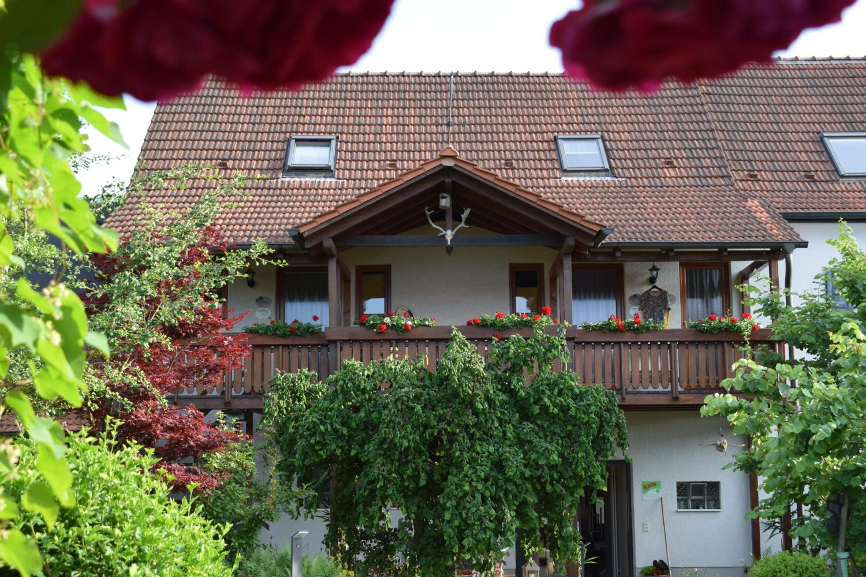 Ferienhaus & Weingut am Steingebiss