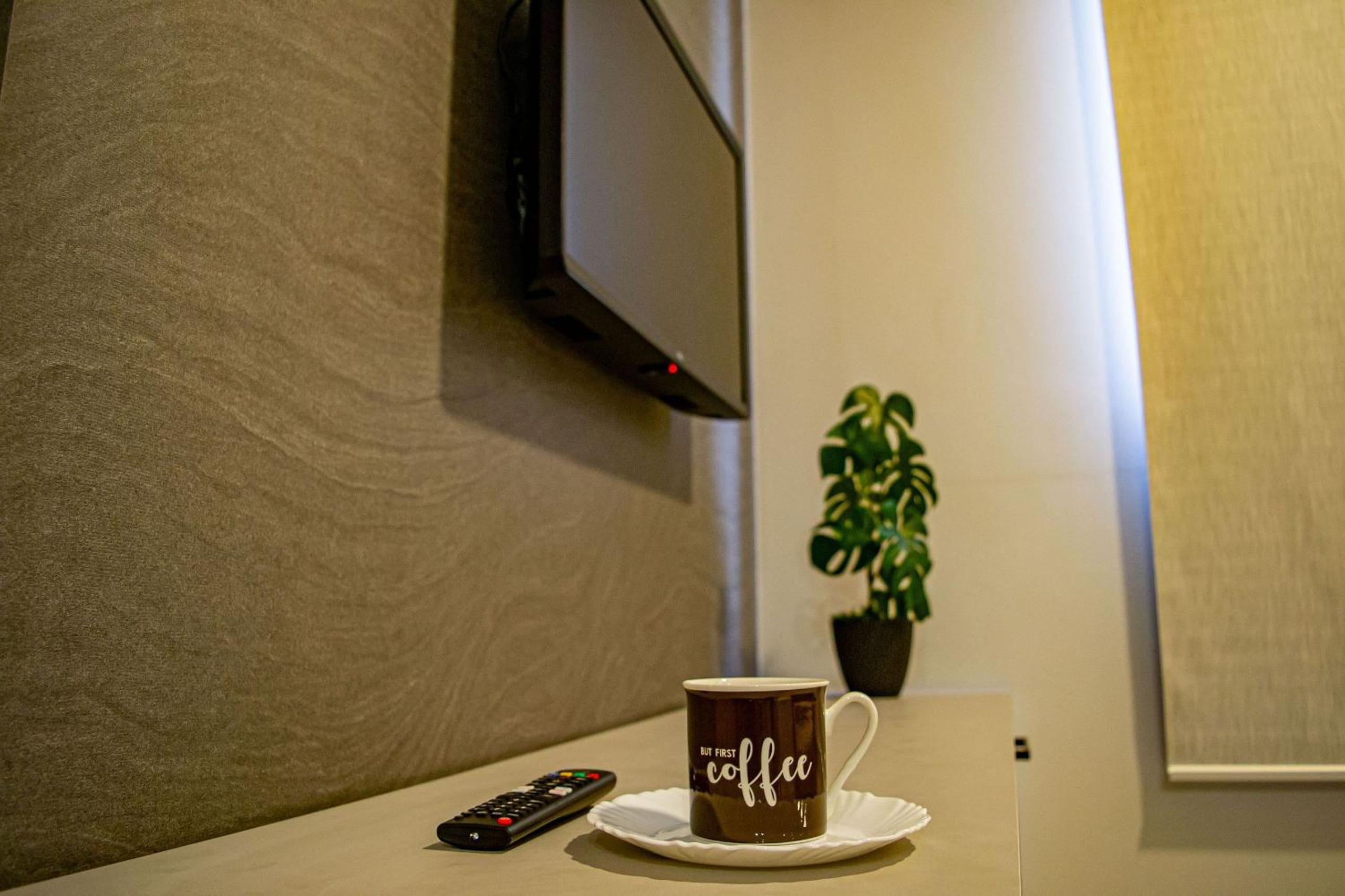 NOVOS apartamentos STUDIO do ladinho do Paraguai