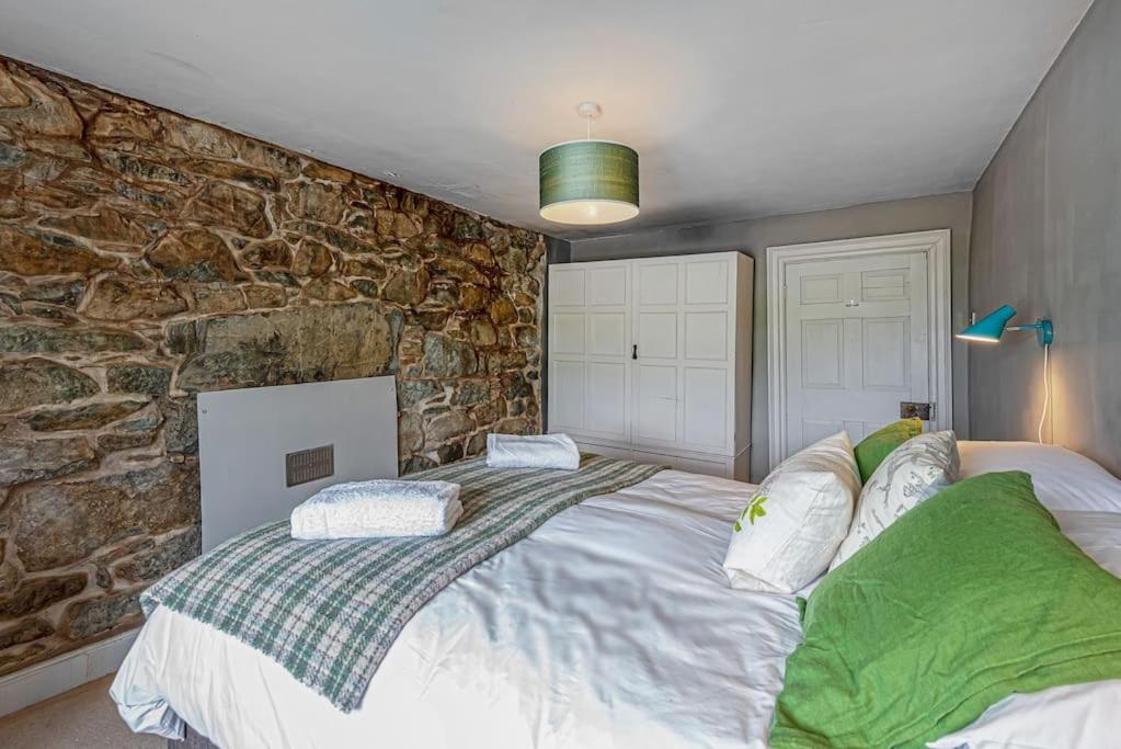 Dolgellau Townhouse 2 Minutes to Town & Mountains view 5