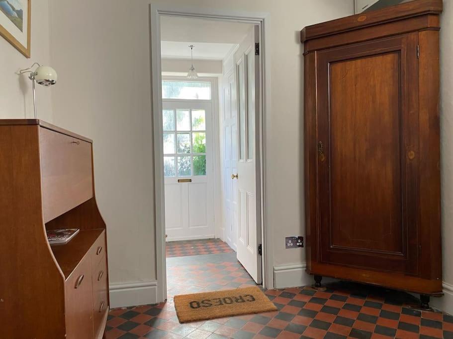 Dolgellau Townhouse 2 Minutes to Town & Mountains view 4