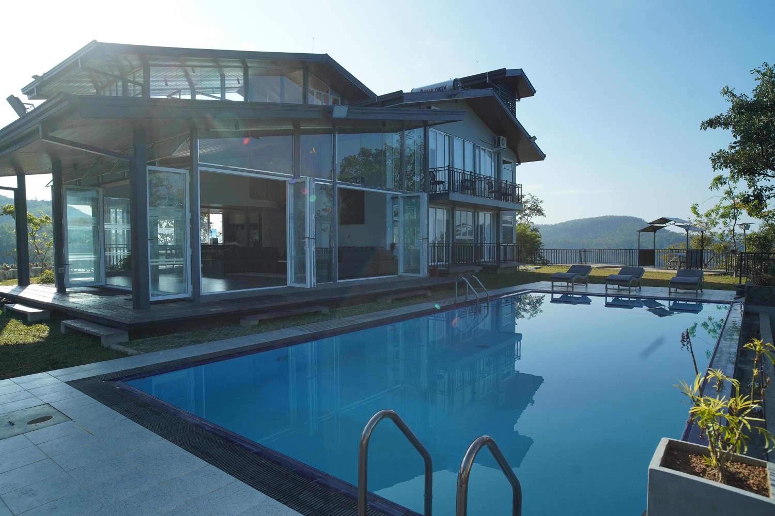 Cinnamon Serenity Villa view 5