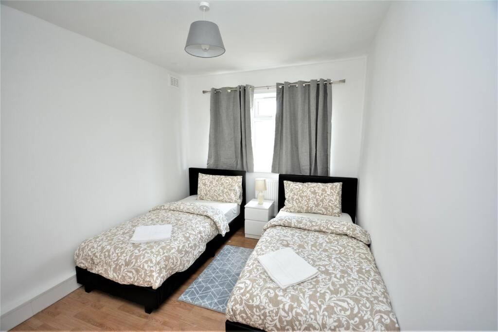 Lovely 2 Bedroom Condo in Greater London