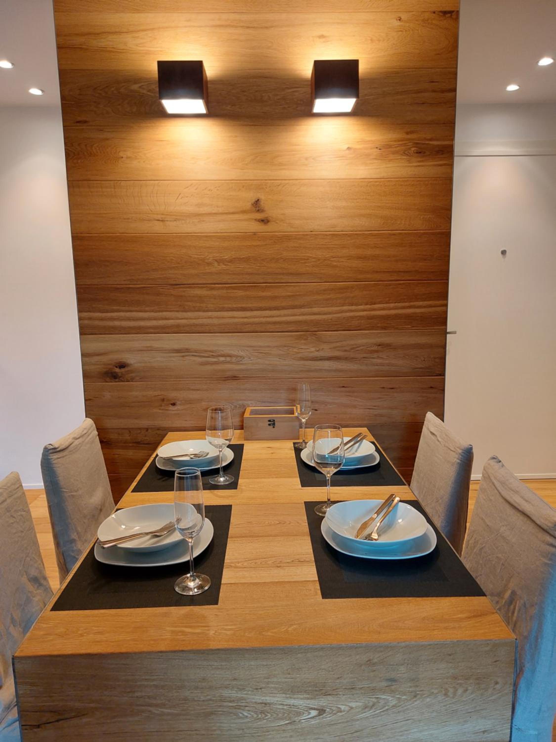ALPENFLAIR - charming ski-to-door apartment