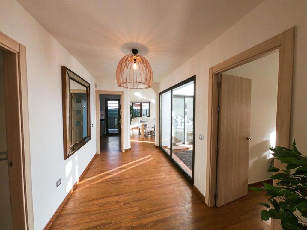 Villa James