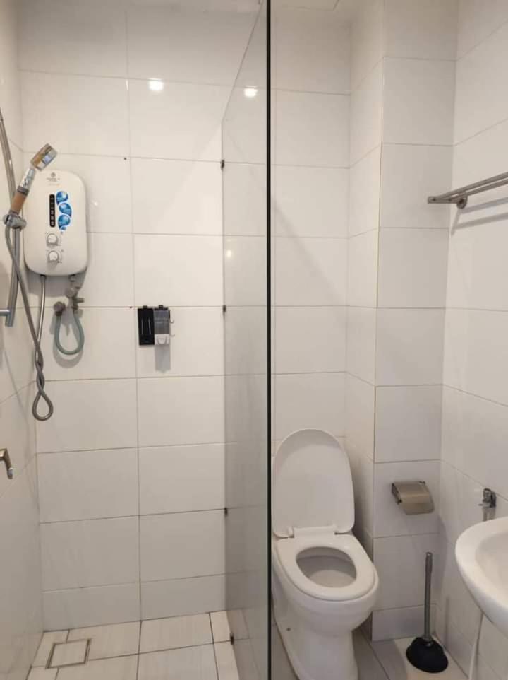 Cozy 2BR Unit (Pet Friendly) Melaka CityCentreView photo 5