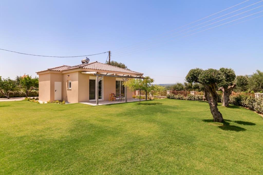 Hotel Dimitra's sunny villa - Image 1