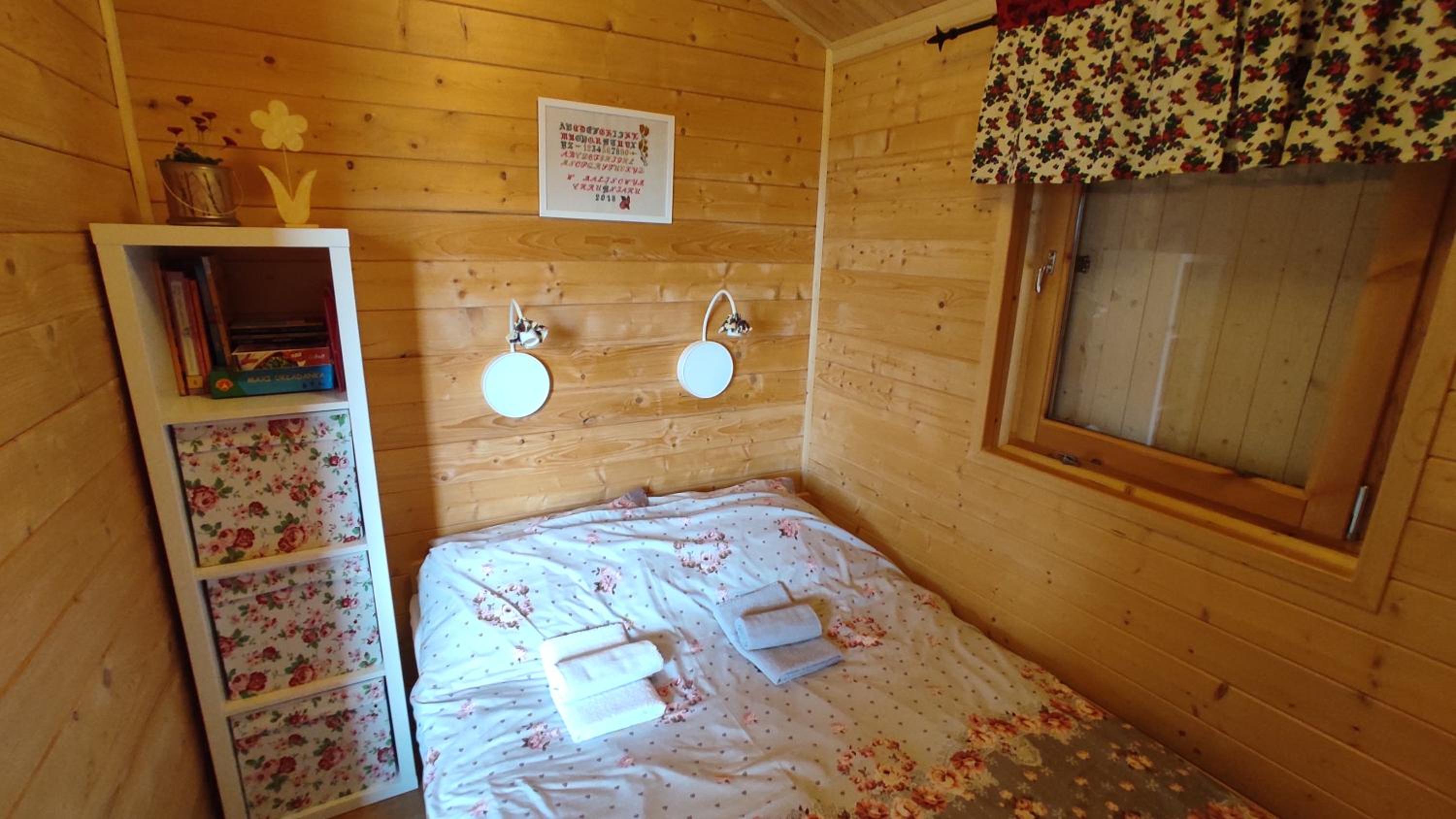 Photo 48
