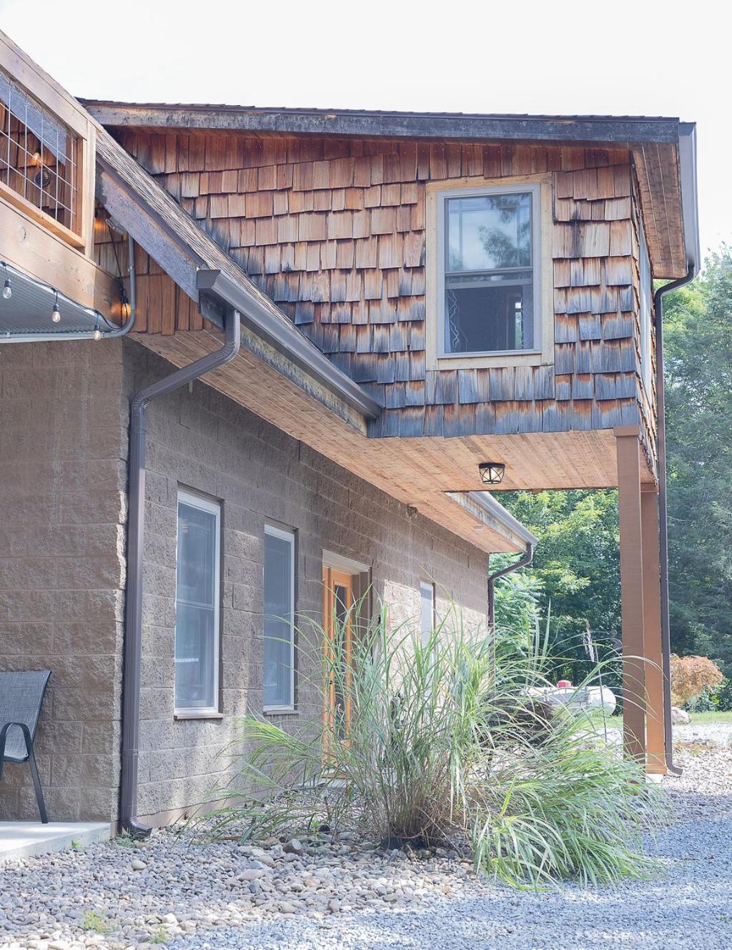 The Lodge at Camp Creek Cabins view 4