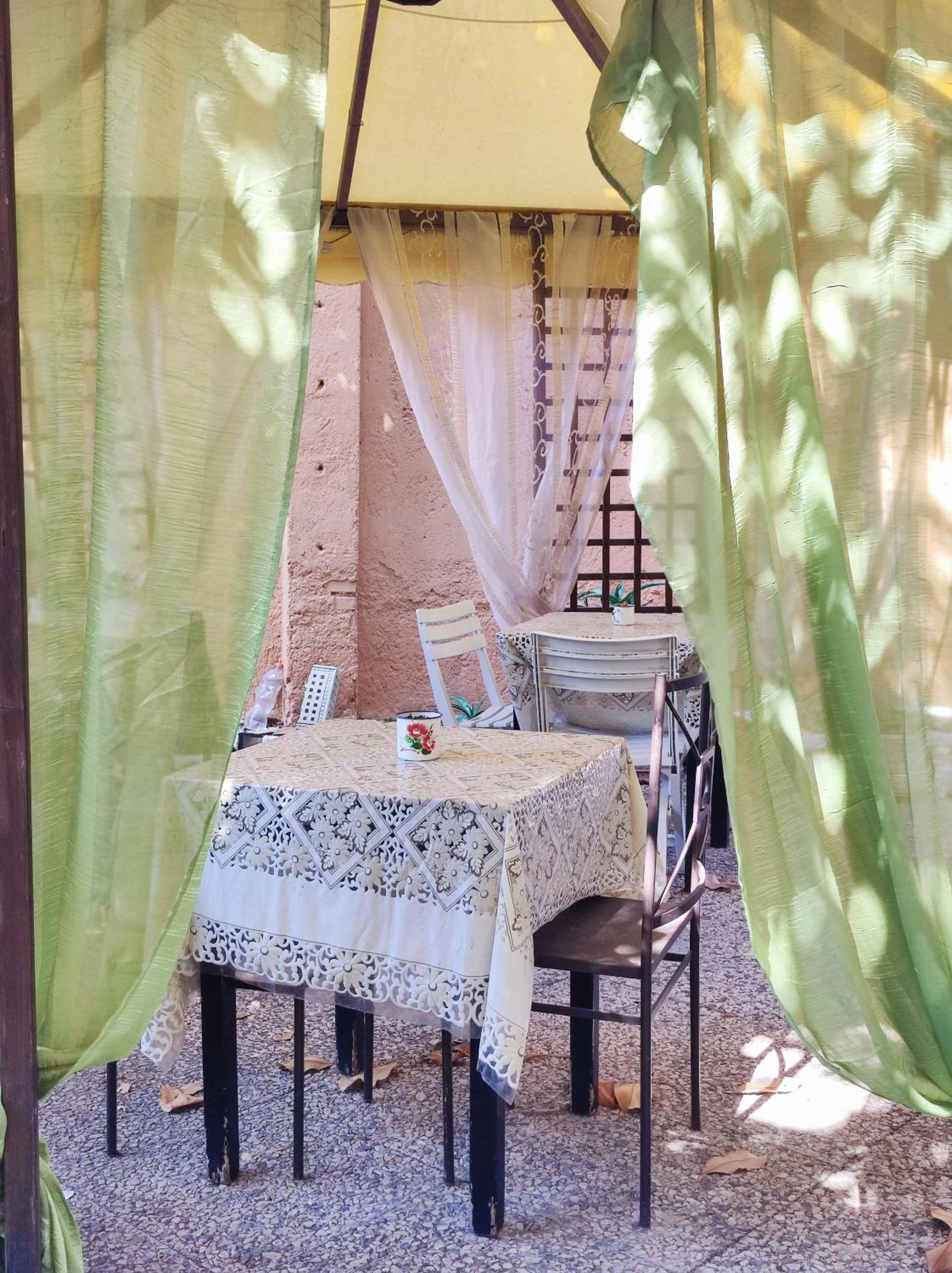 Tucci's Roma Guest House