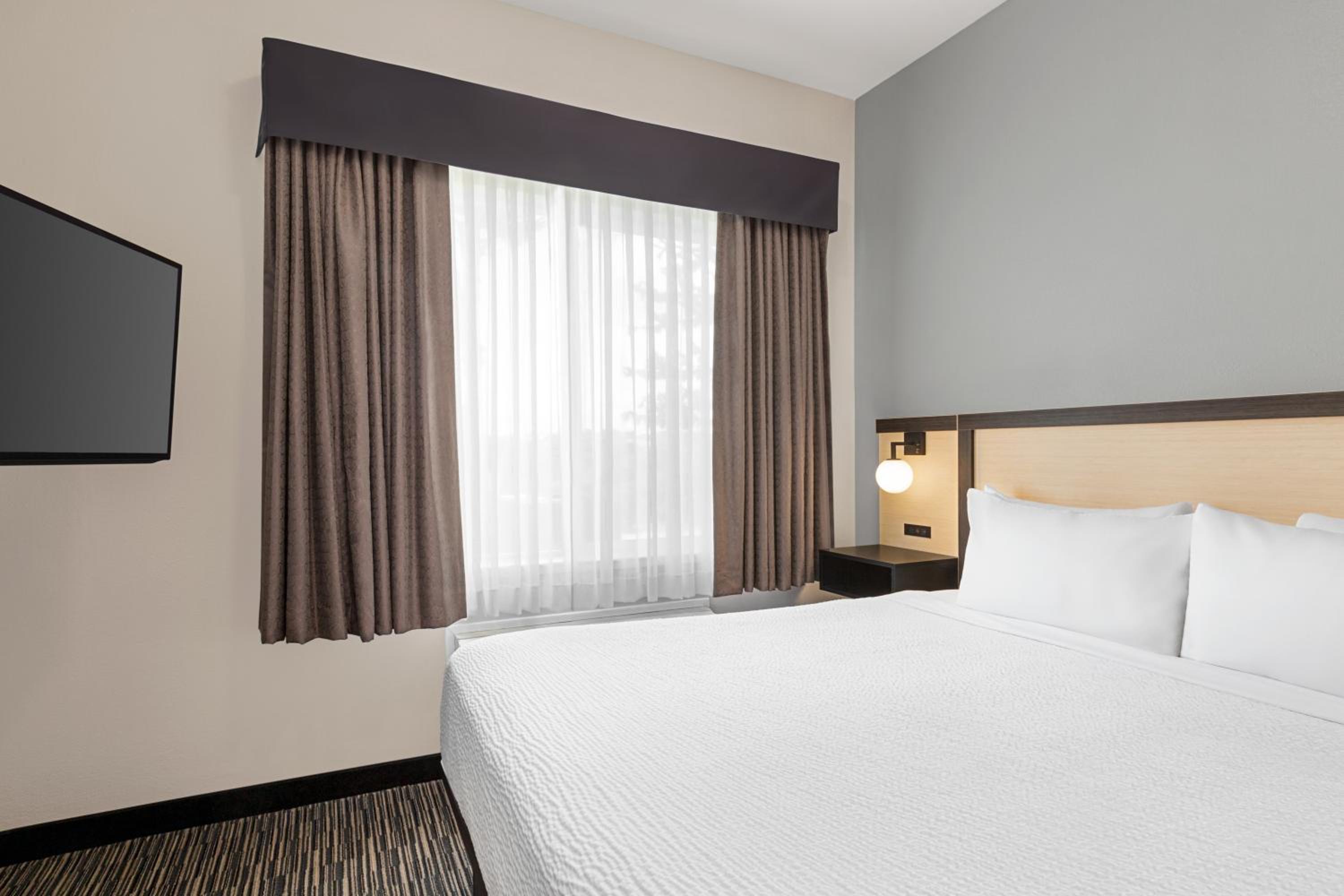 Marina Vacations - Ramada by Wyndham Marina - Property Image 8