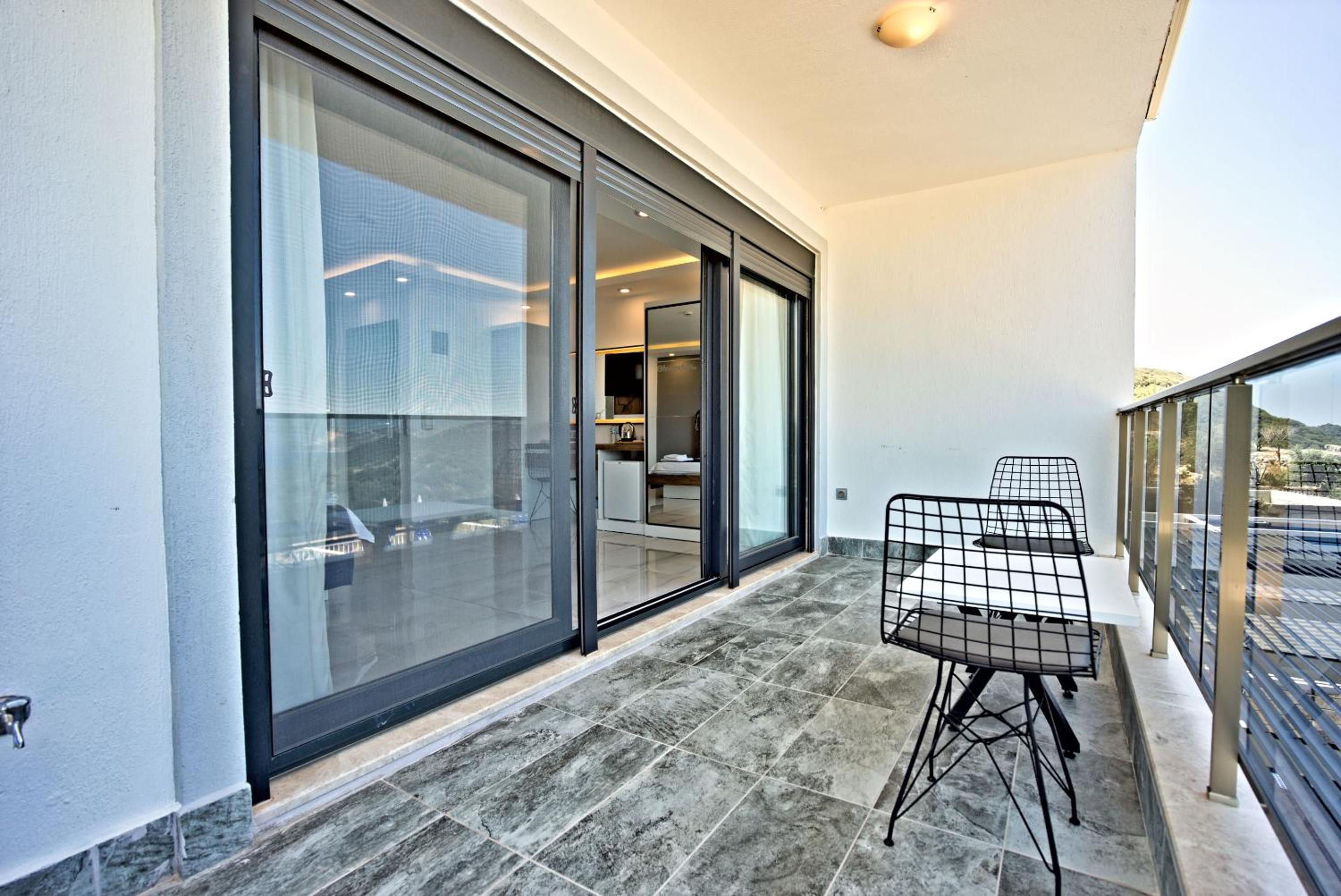 Stonehillkaş - Image 12