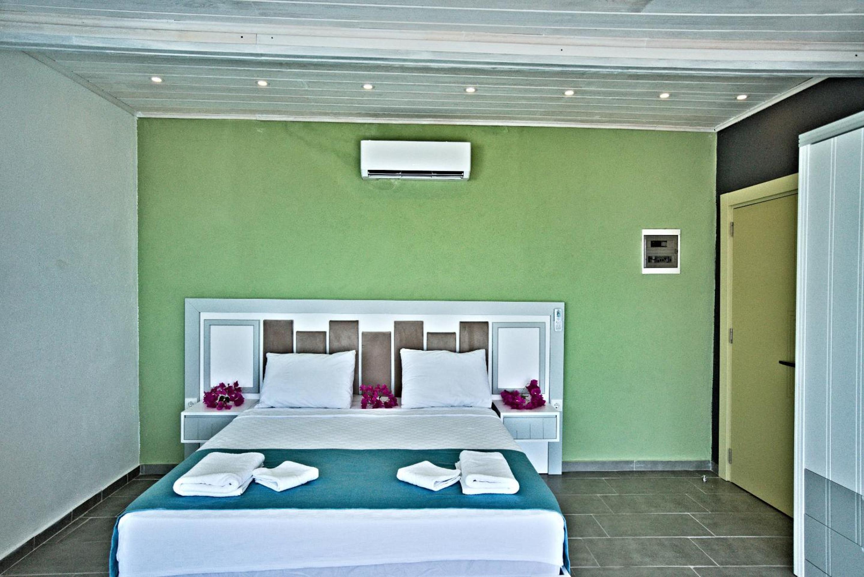 Stonehillkaş - Image 96