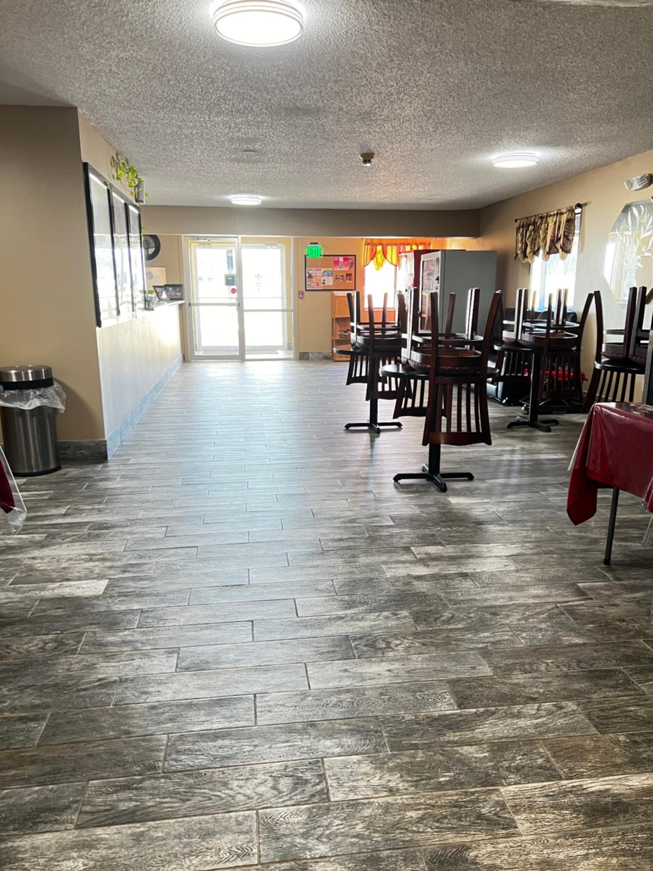 Designer Inn and Suites