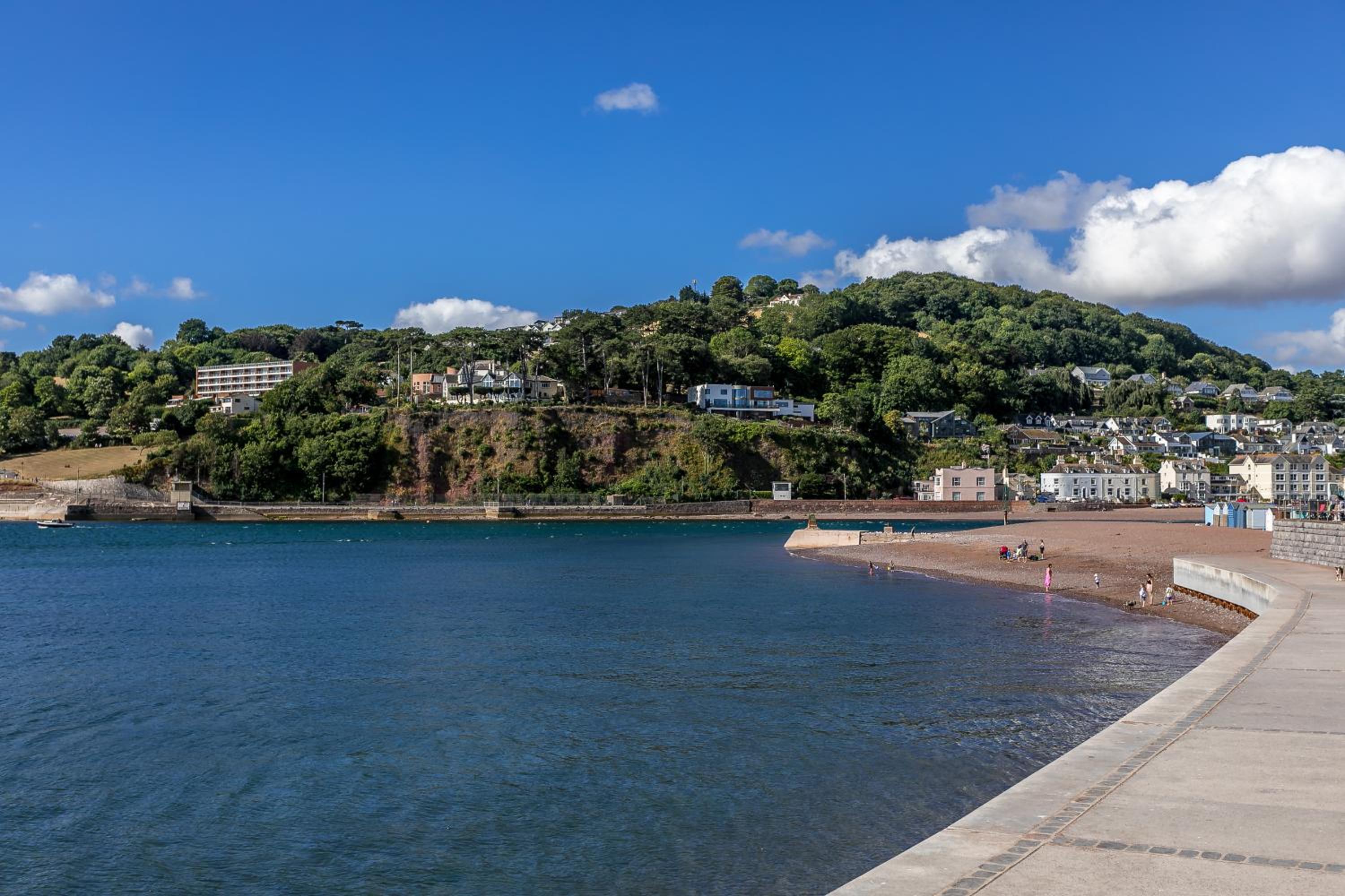 Sea views, Beachbreeze, Pet friendly, Private parking