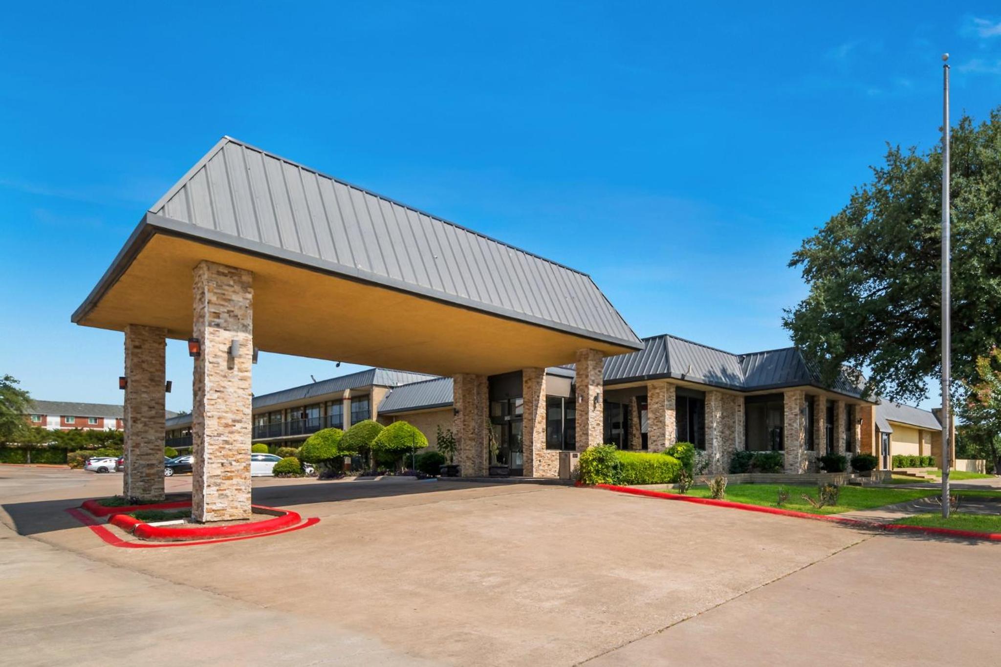 Red Roof Inn Conference Center McKinney - Property Image 35