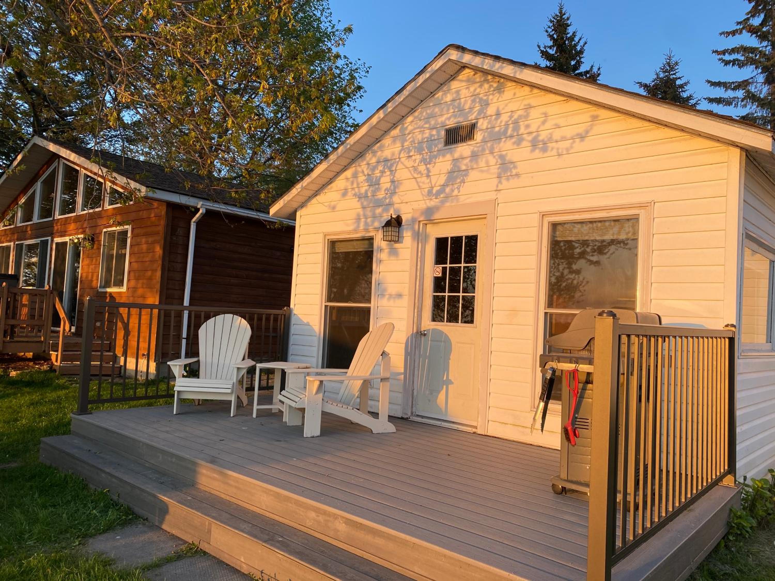 Merland Park Cottages and Motel