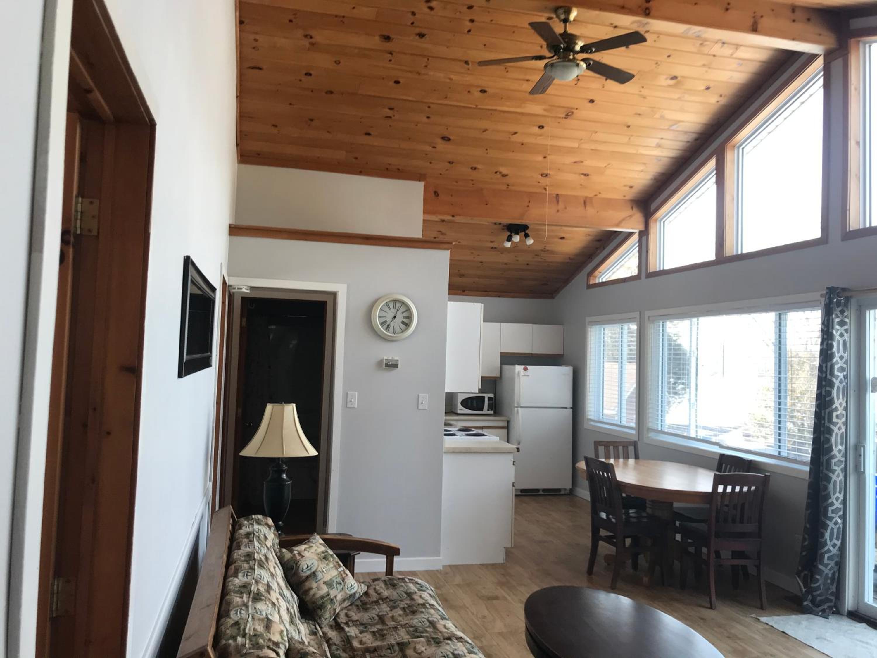 Merland Park Cottages and Motel
