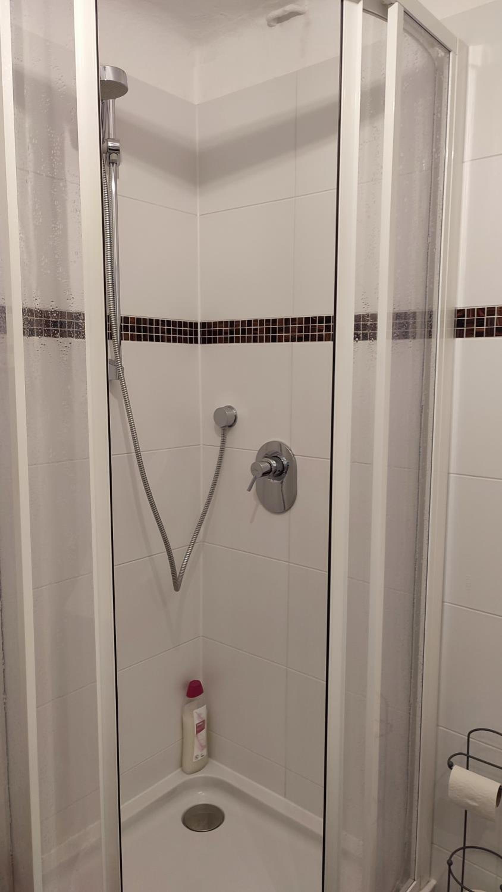 Moderne und schöne Wohnung — photo 41