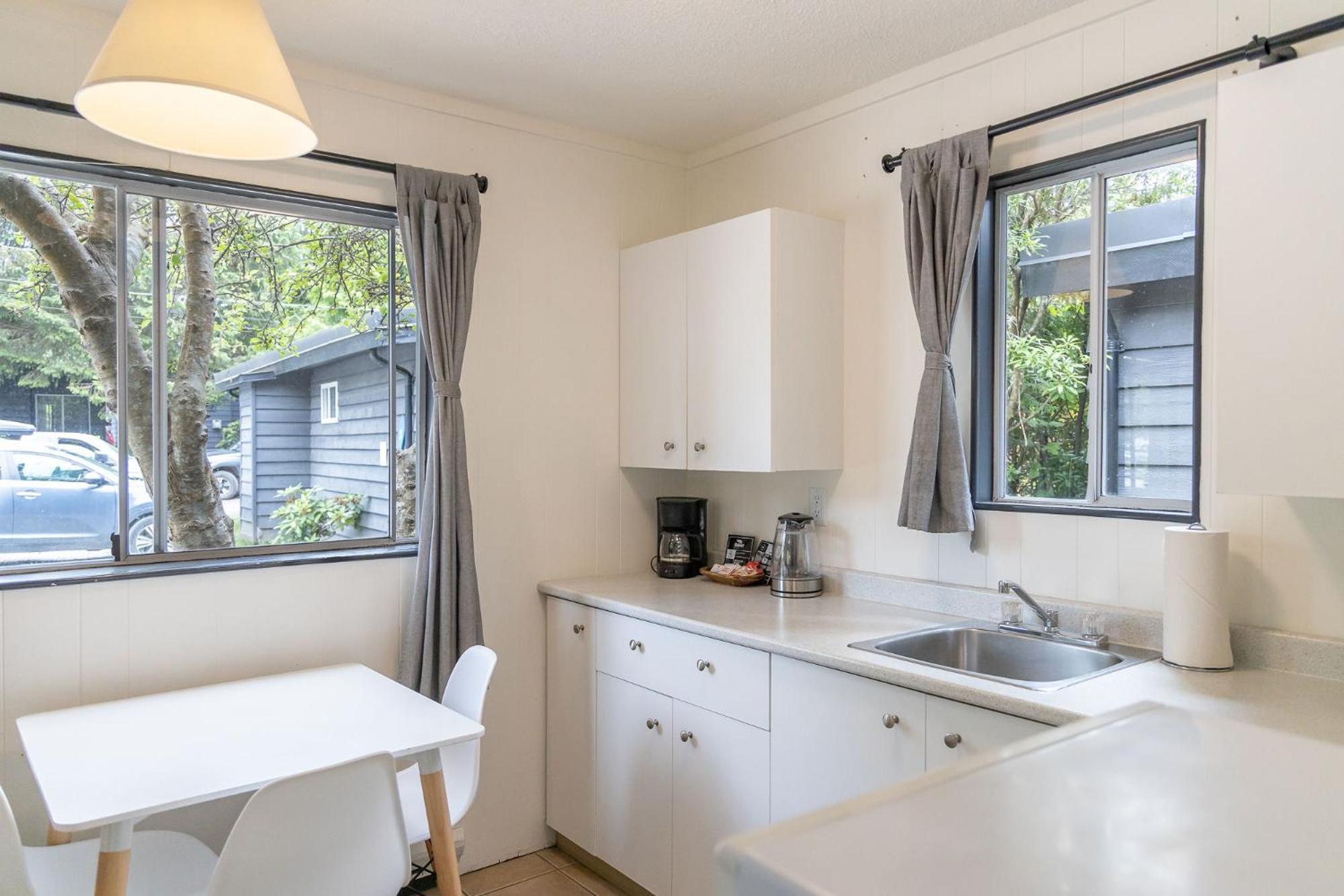 Tofino Vacations - Mackenzie Beach Resort - Property Image 31