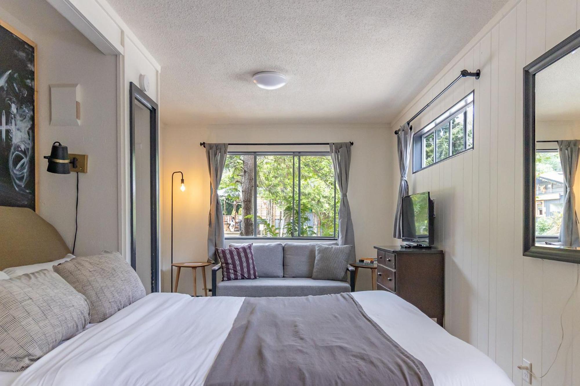 Tofino Vacations - Mackenzie Beach Resort - Property Image 33