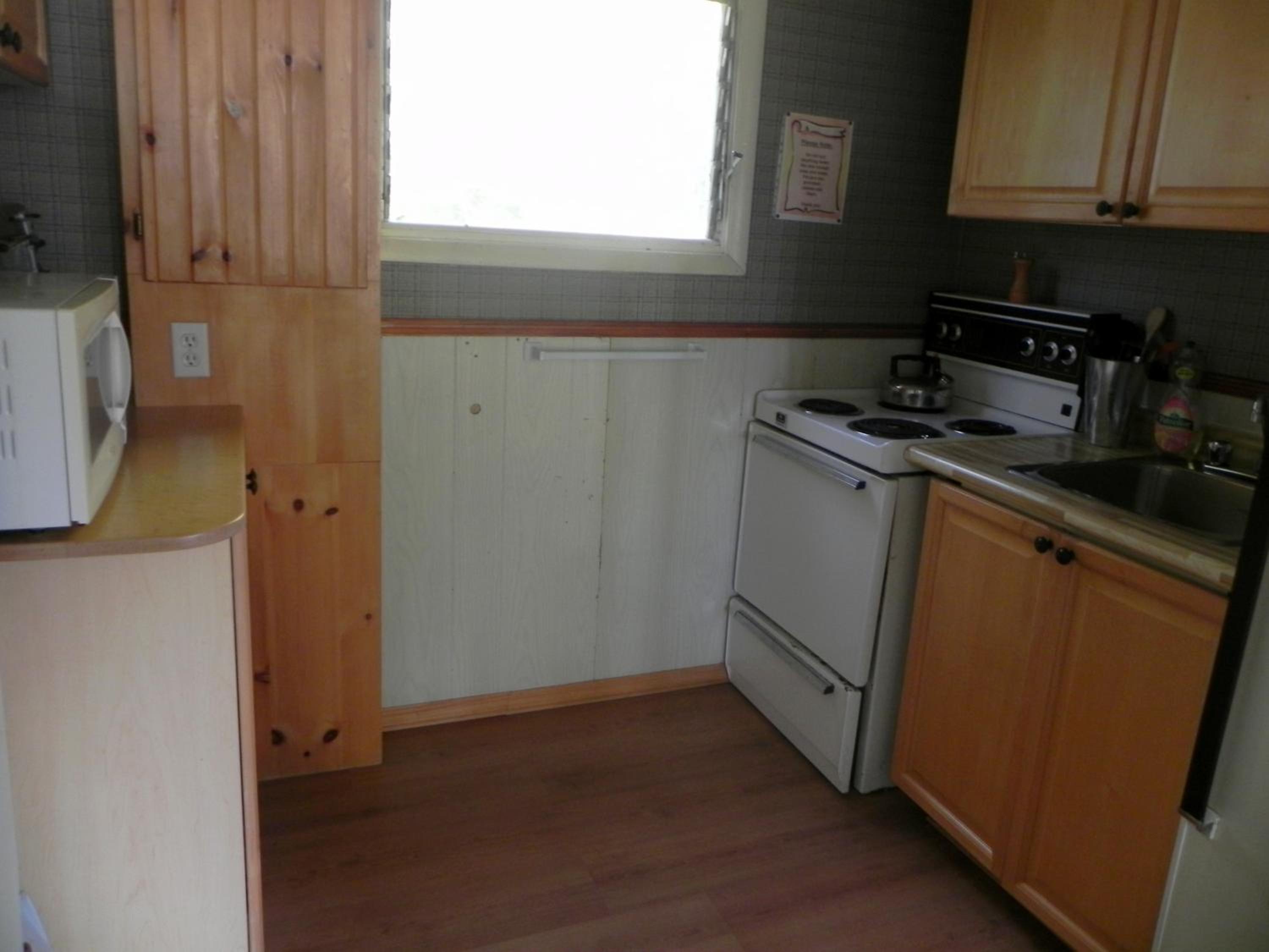 Merland Park Cottages and Motel