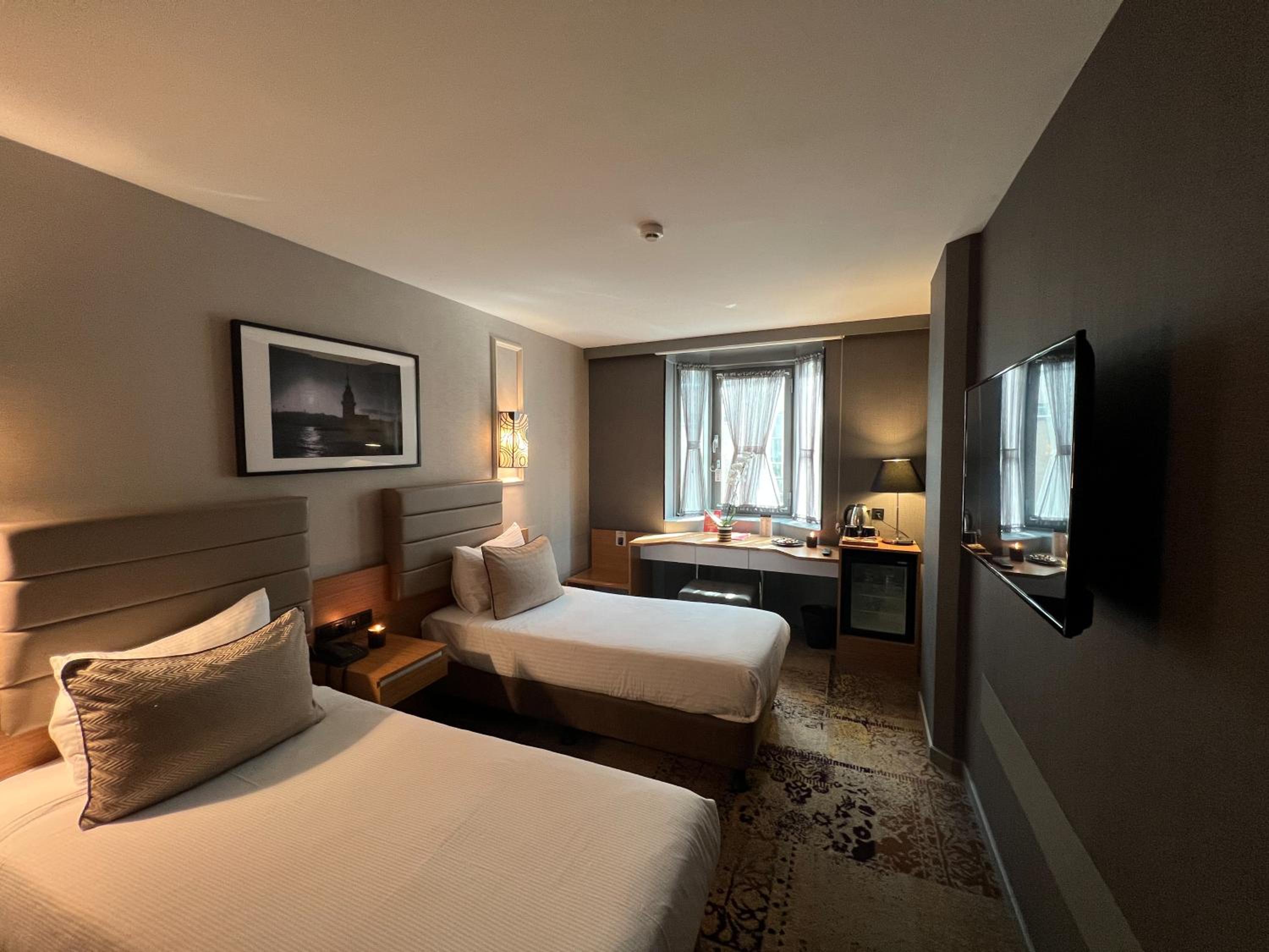 All Seasons Hotel - Image 68