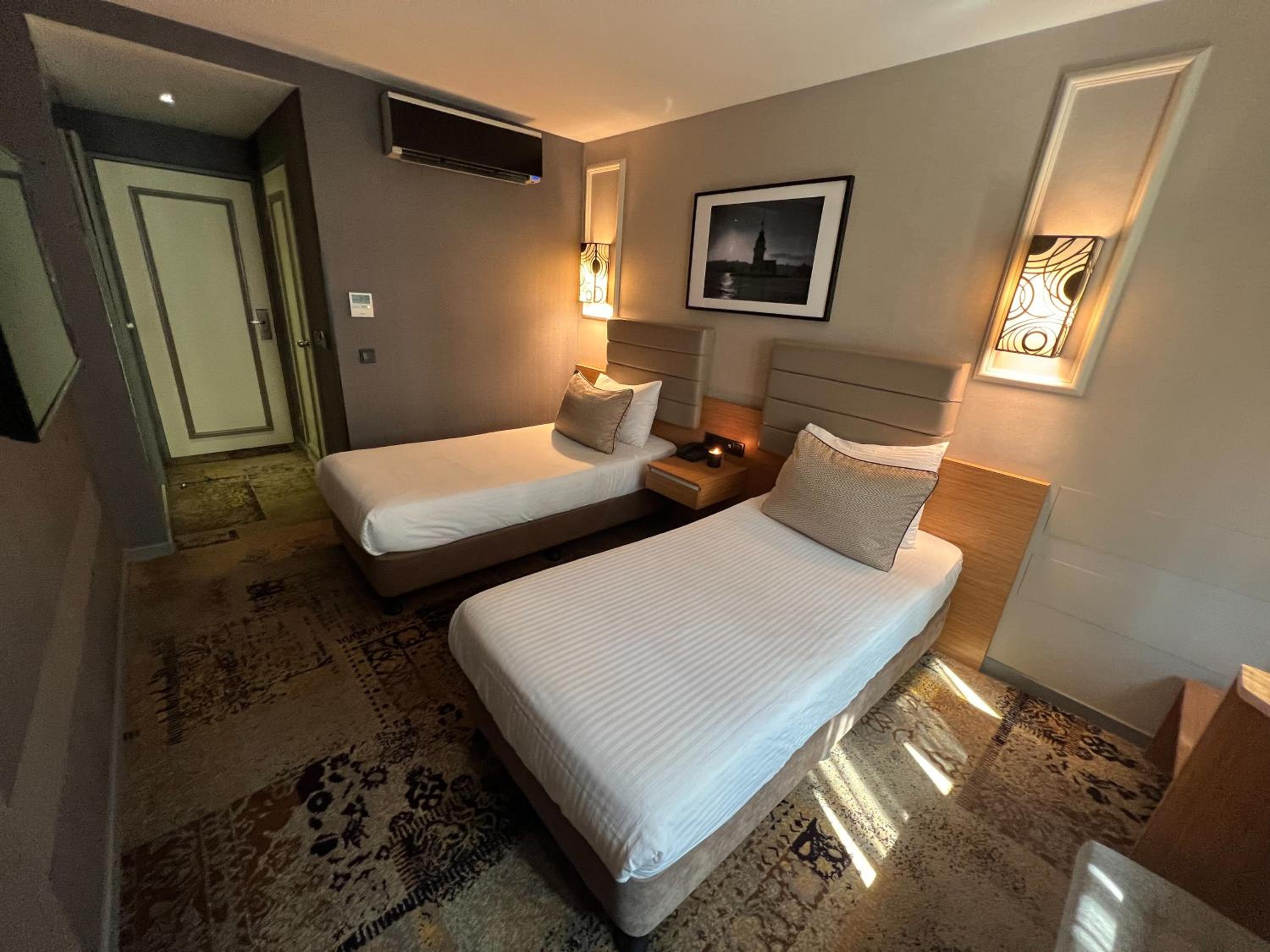 All Seasons Hotel - Image 75