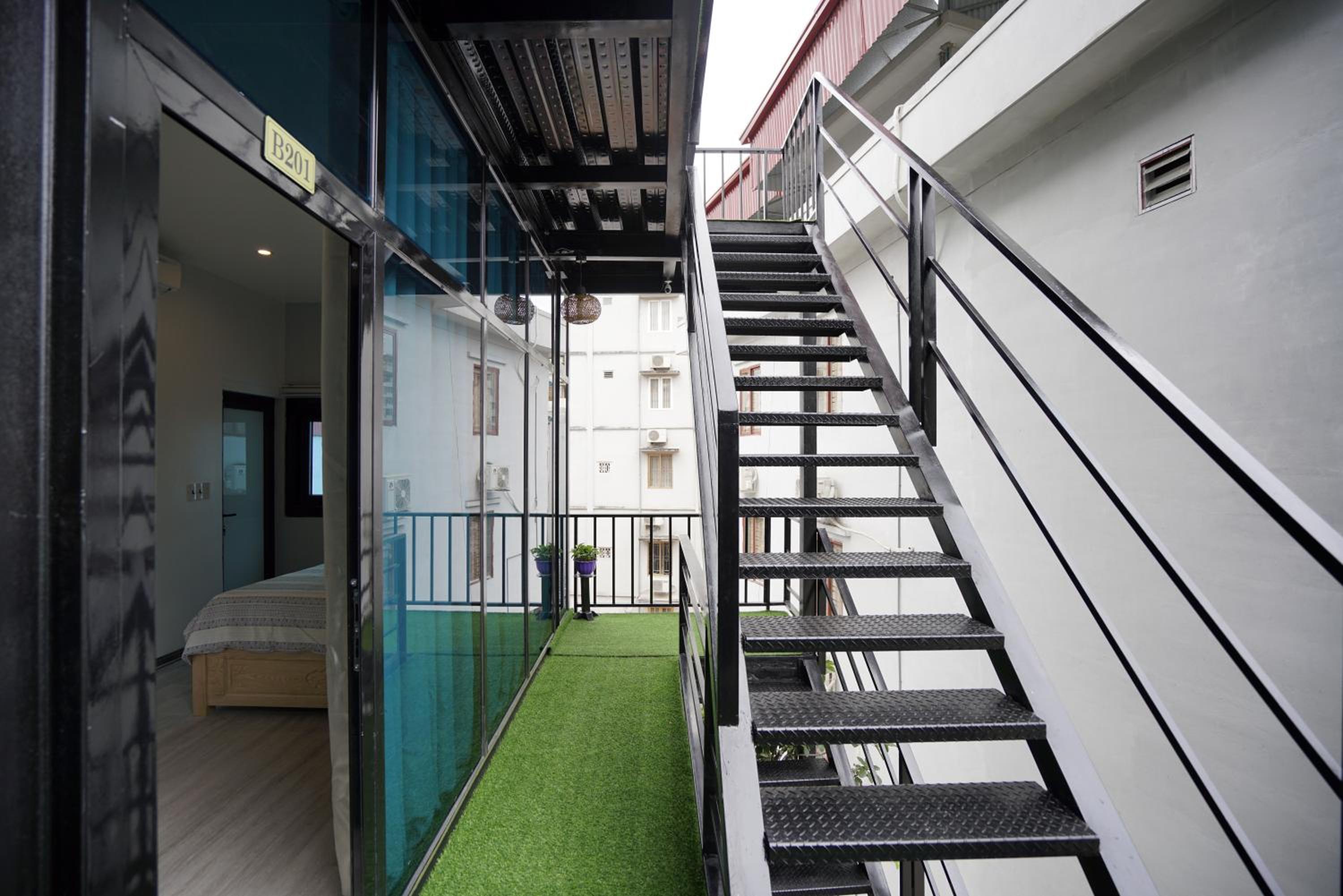 balance & terrace