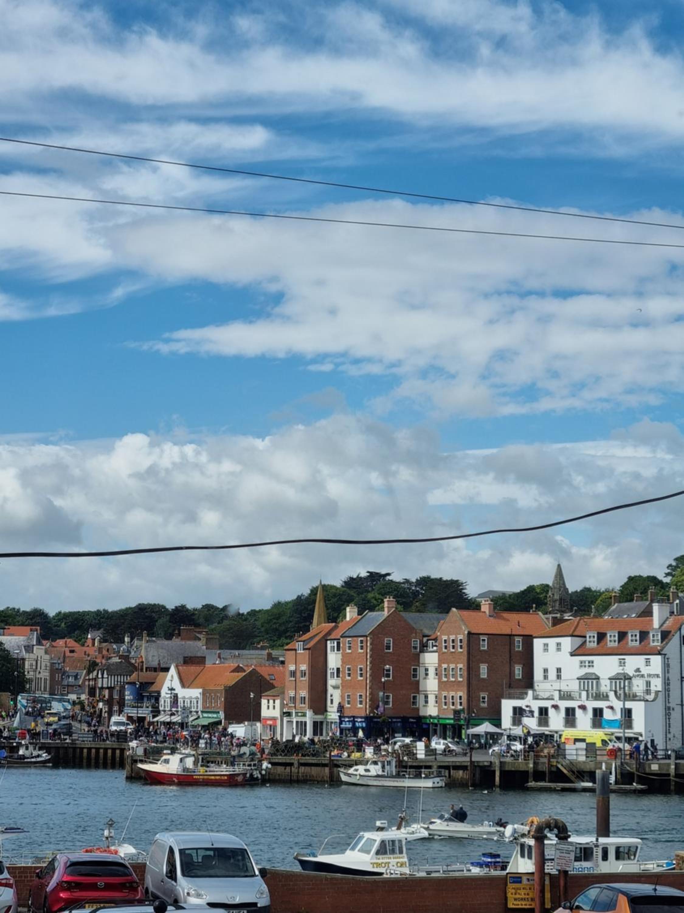 Endeavour Cottage - A Wonderful Whitby Holiday view 4