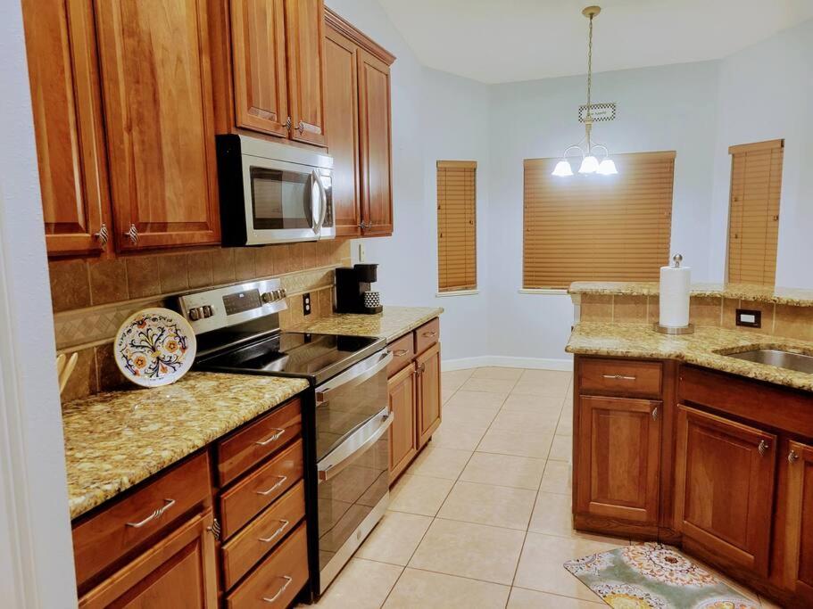 Charming vacation home in Port St Lucie. view 4