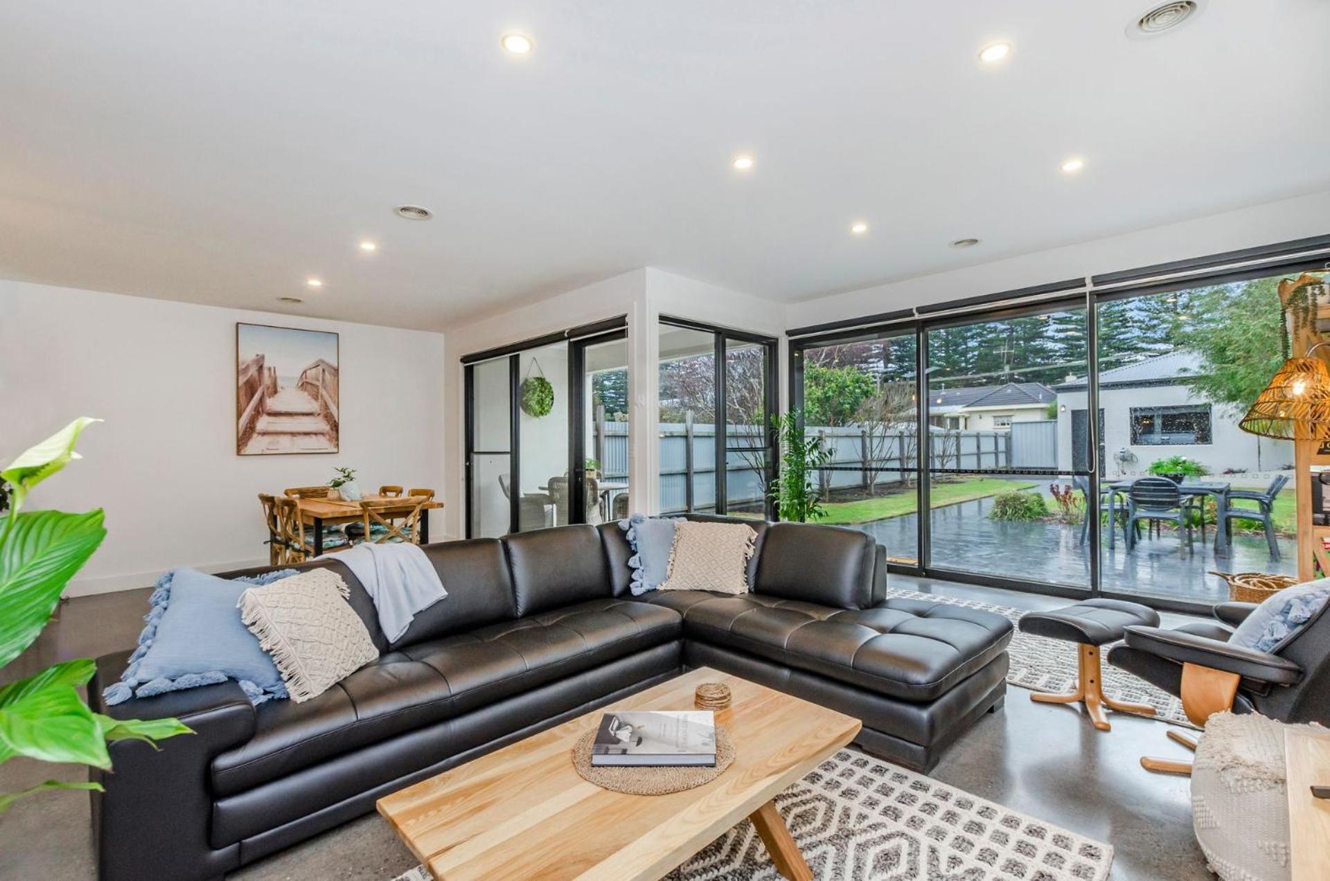 Warrnambool Vacations - Dianas Place - Property Image 5