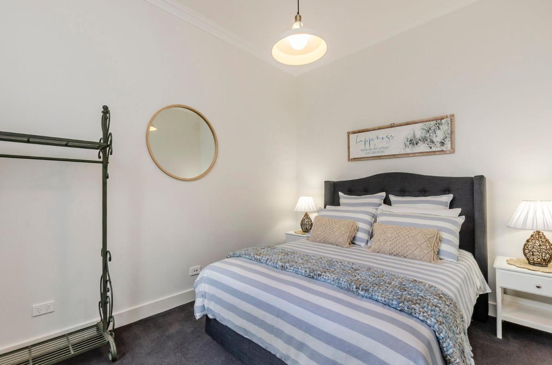 Warrnambool Vacations - Dianas Place - Property Image 12