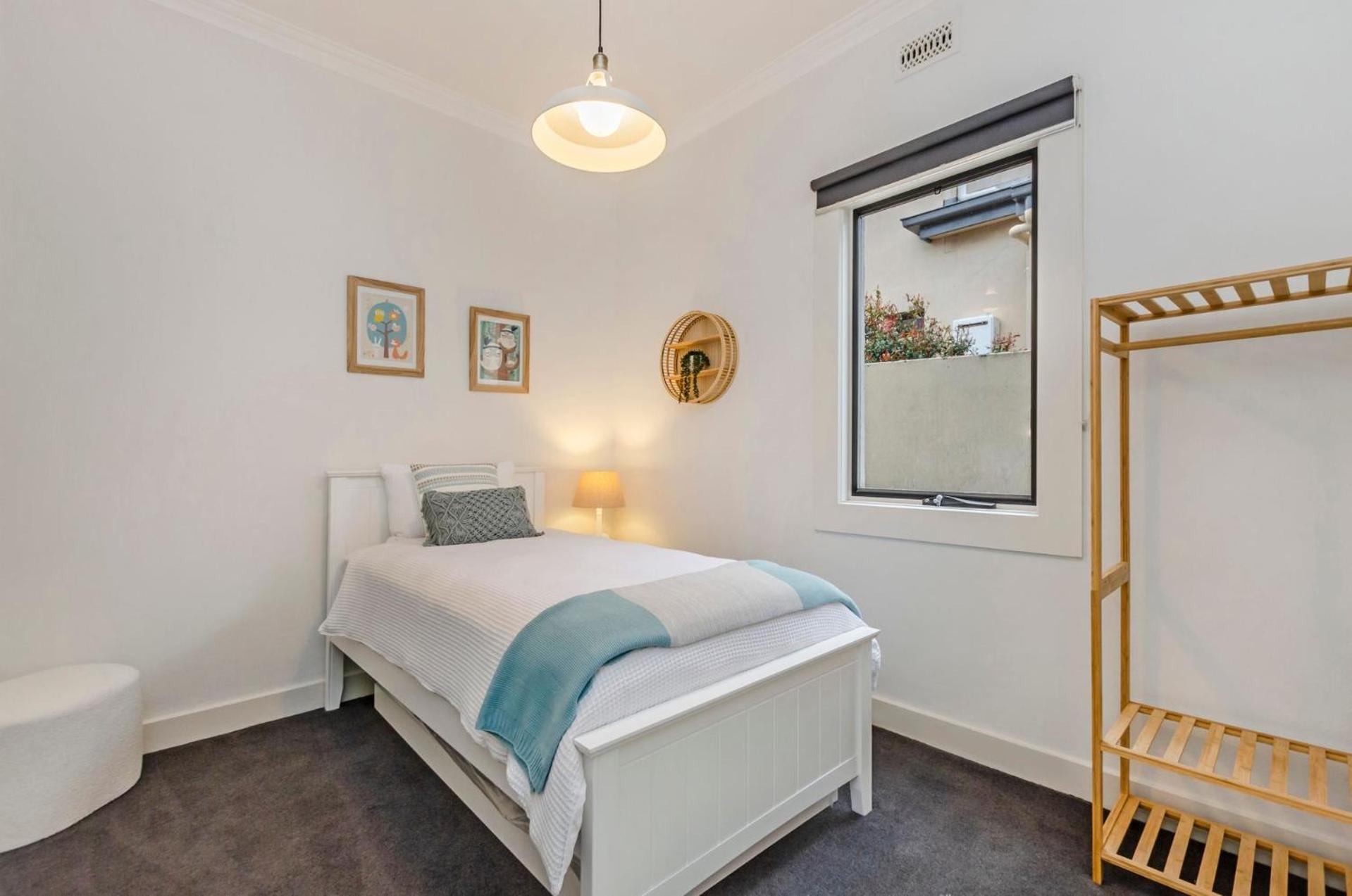 Warrnambool Vacations - Dianas Place - Property Image 2