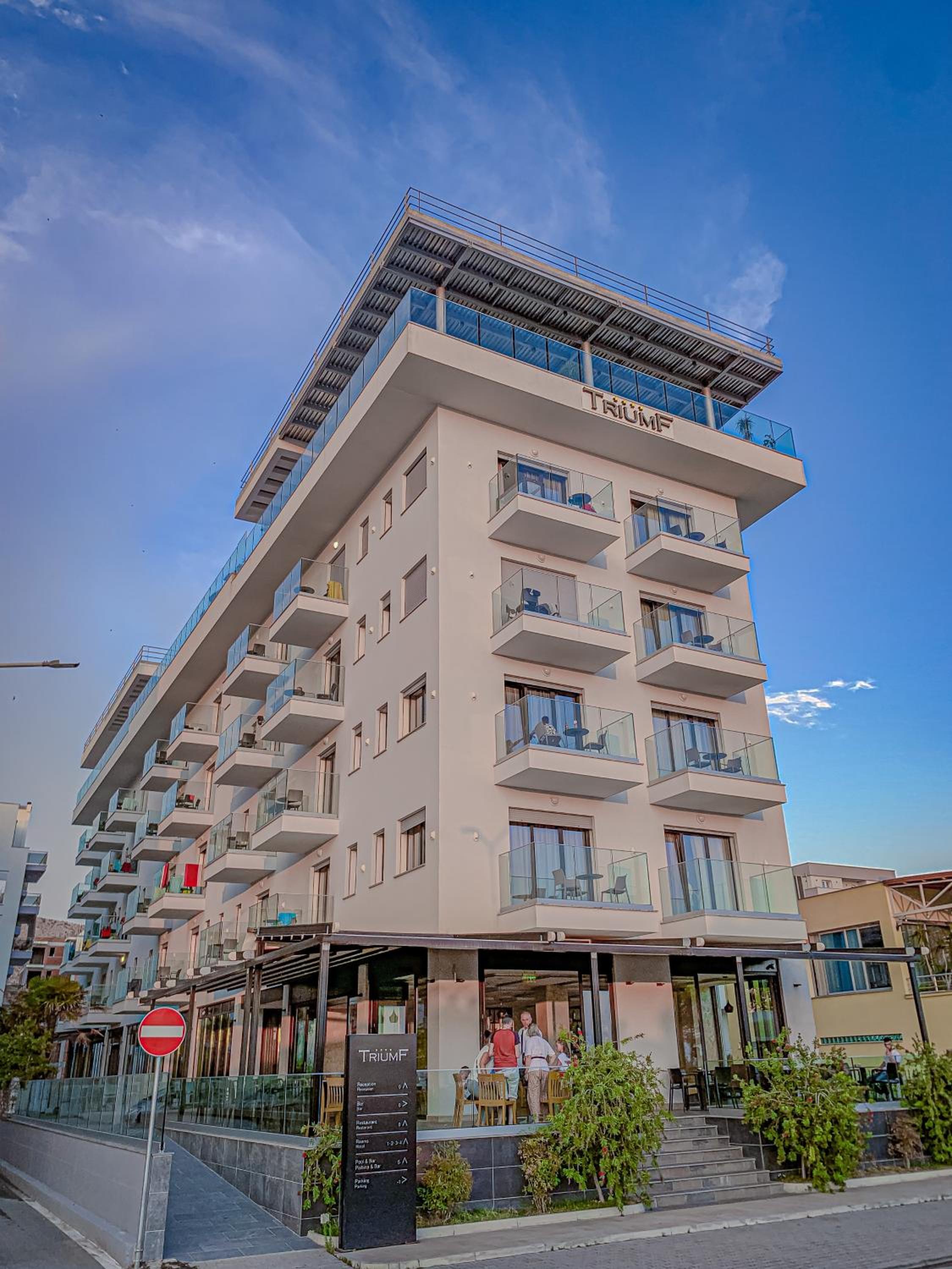 Hotel Triumf Shengjin