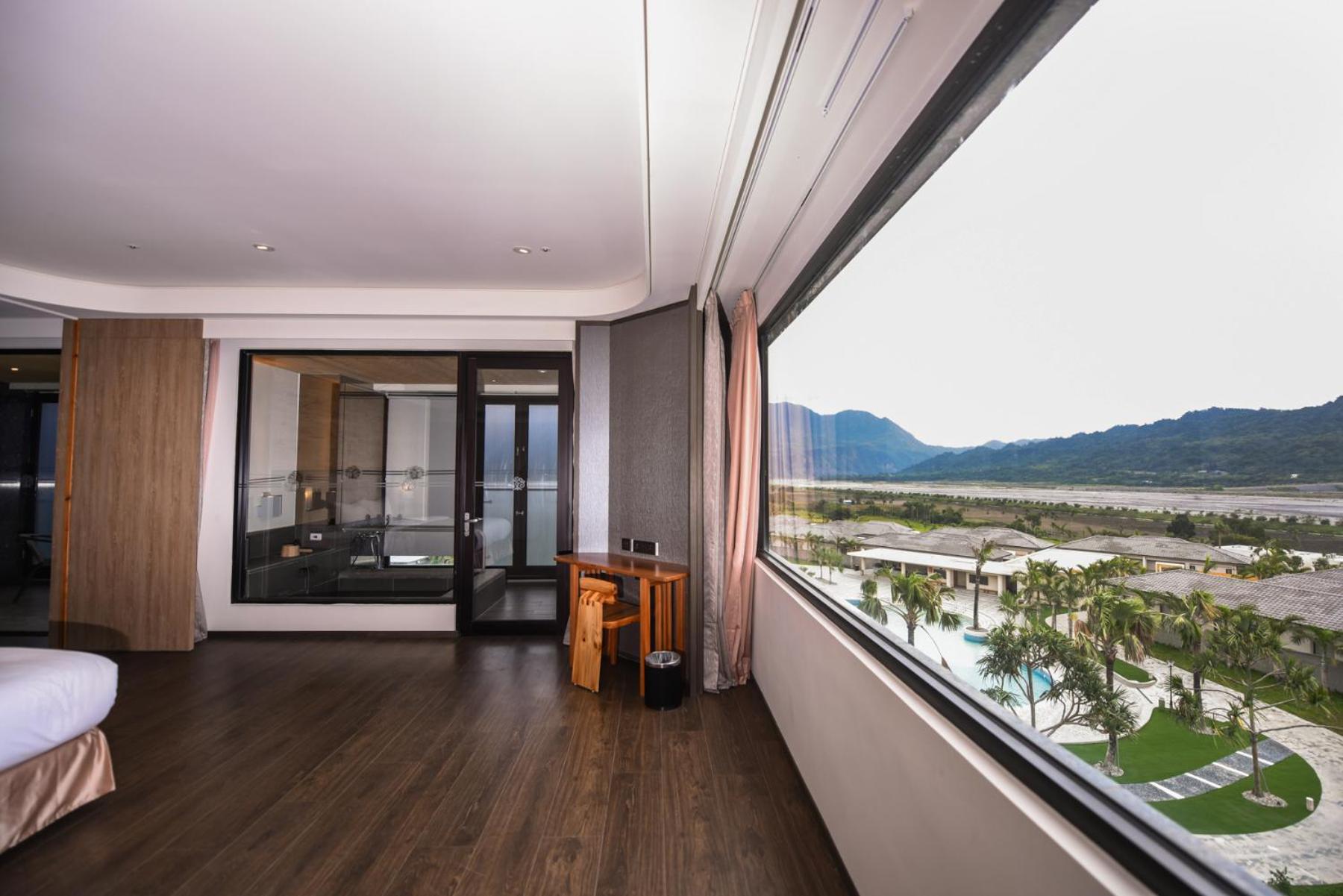 Chii Lih Resort