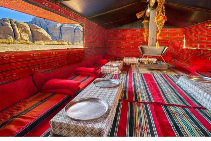 Luxury Color Camp view 4