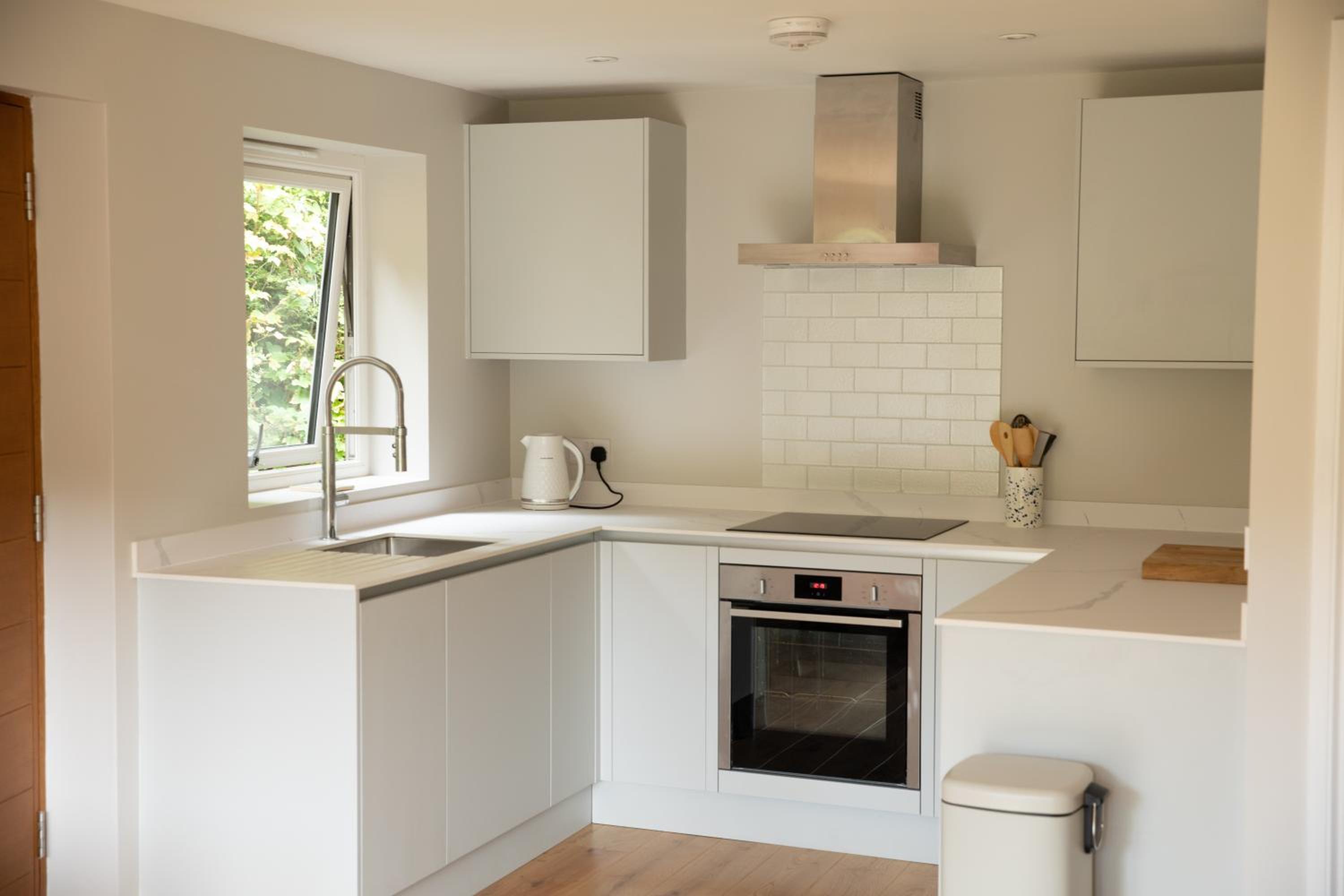 Stylish one bed apartment in the Stroud Valleys view 3