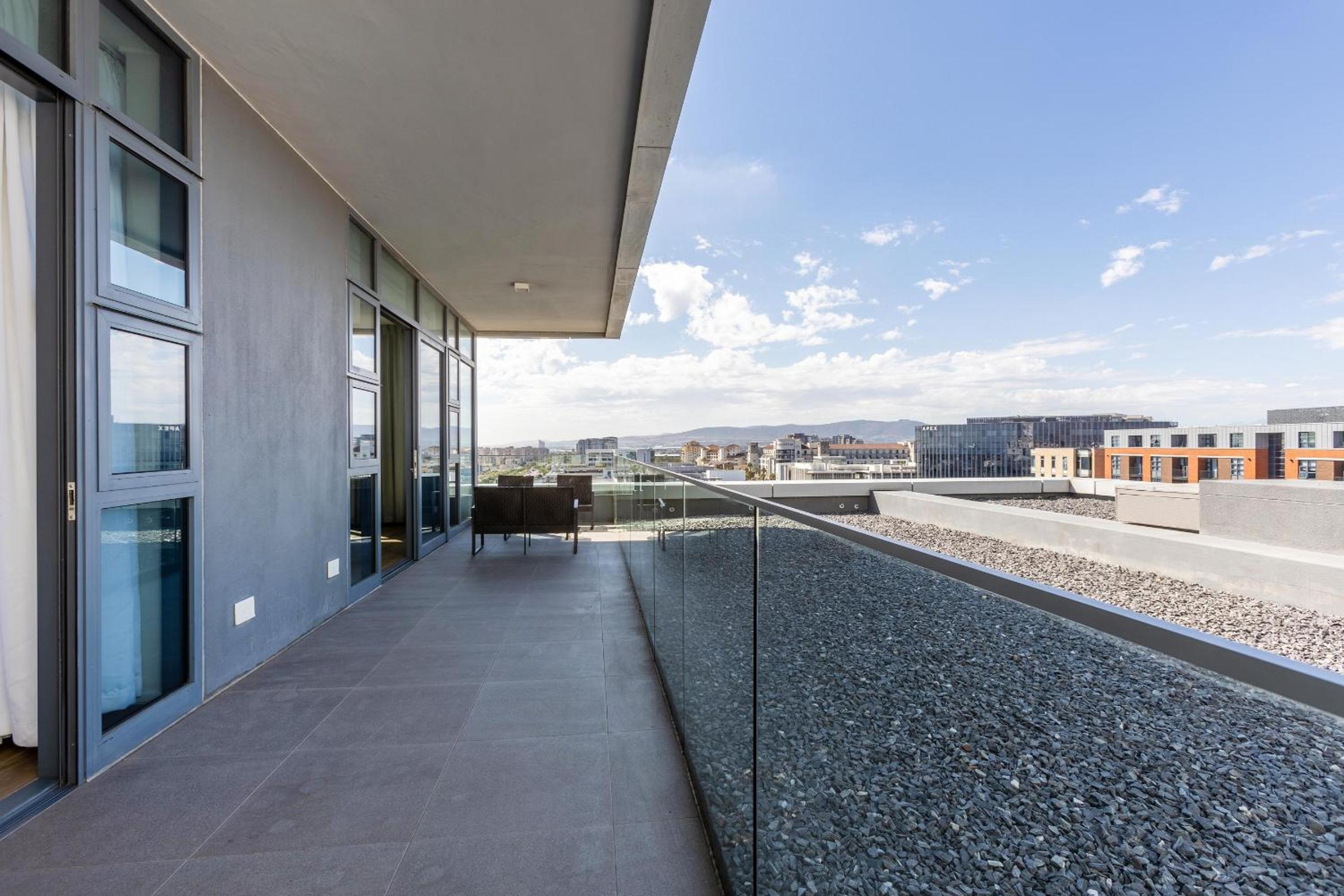 Axis Luxury Apartments by Century City Hotels view 2