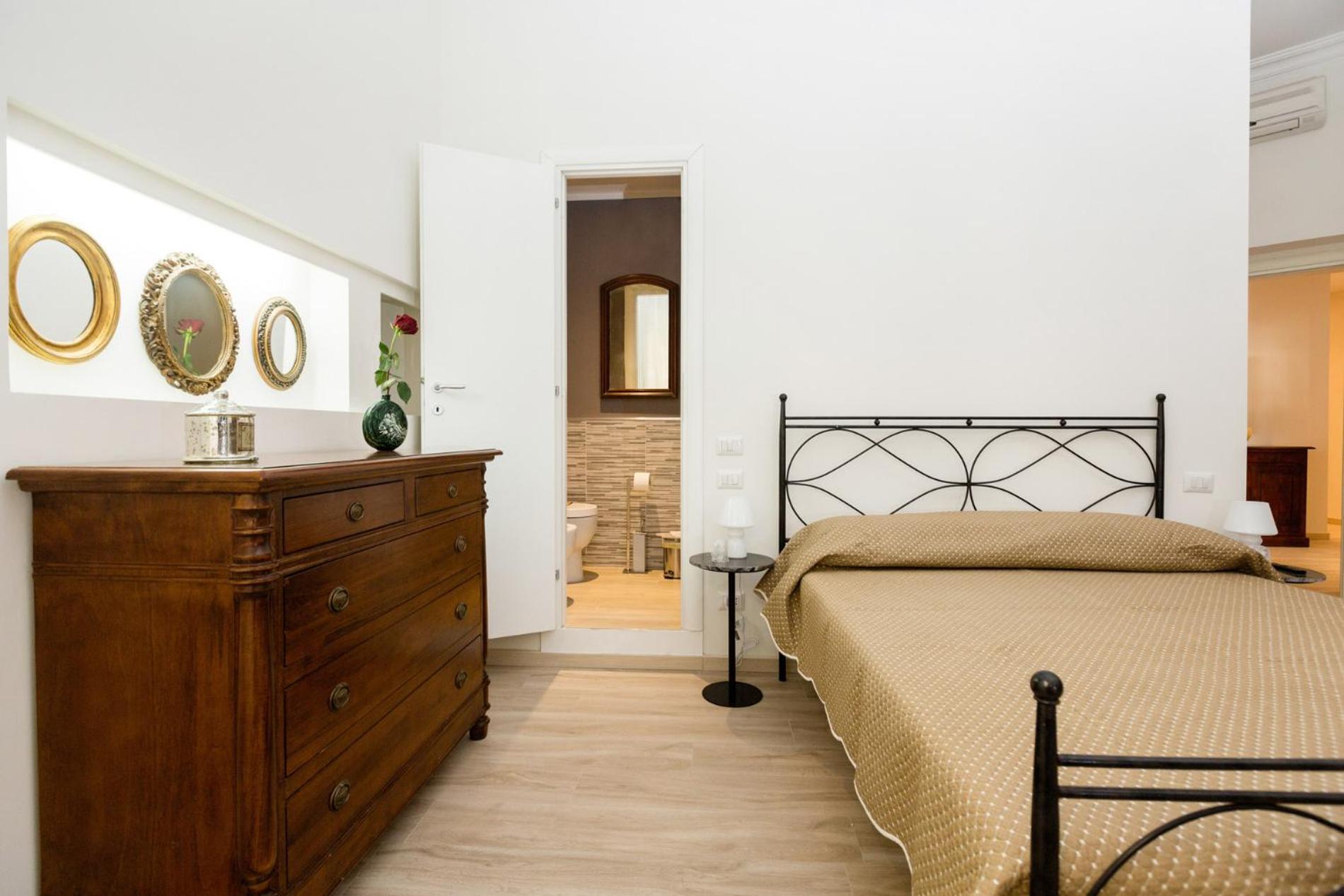 BEA'S GUESTHOUSE