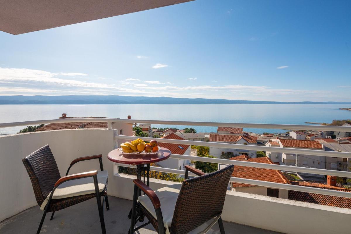 Seaview Apartments Grizelj view 3