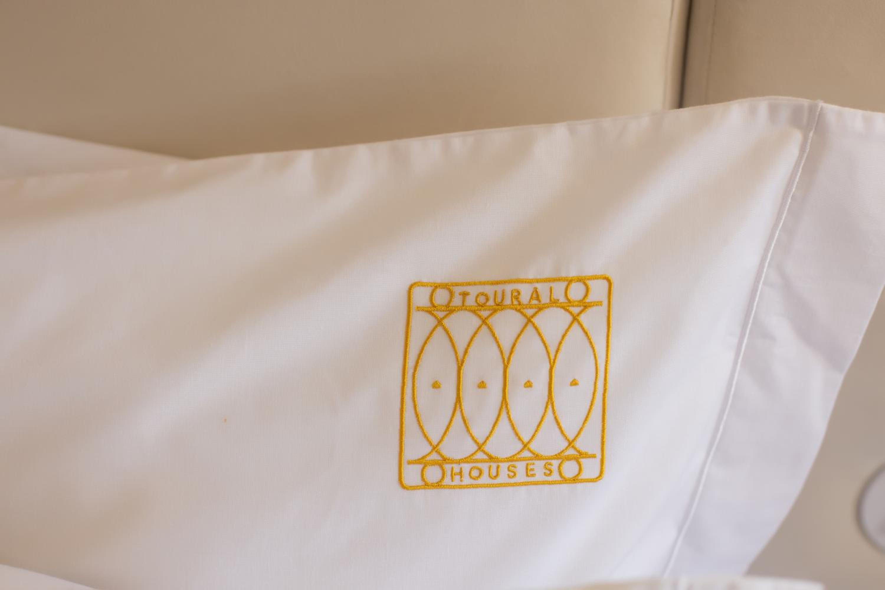 Trovador Guest House