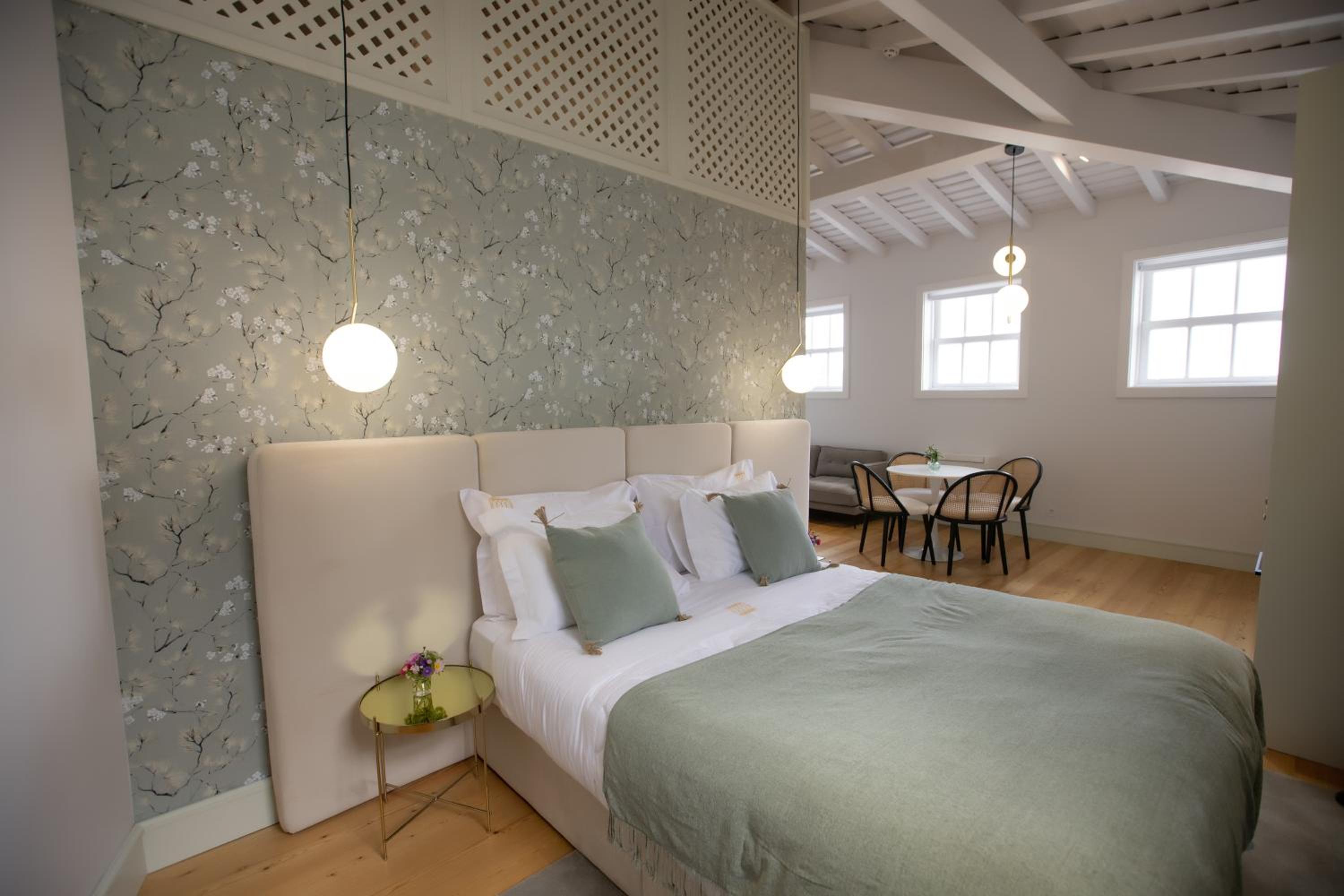 Trovador Guest House