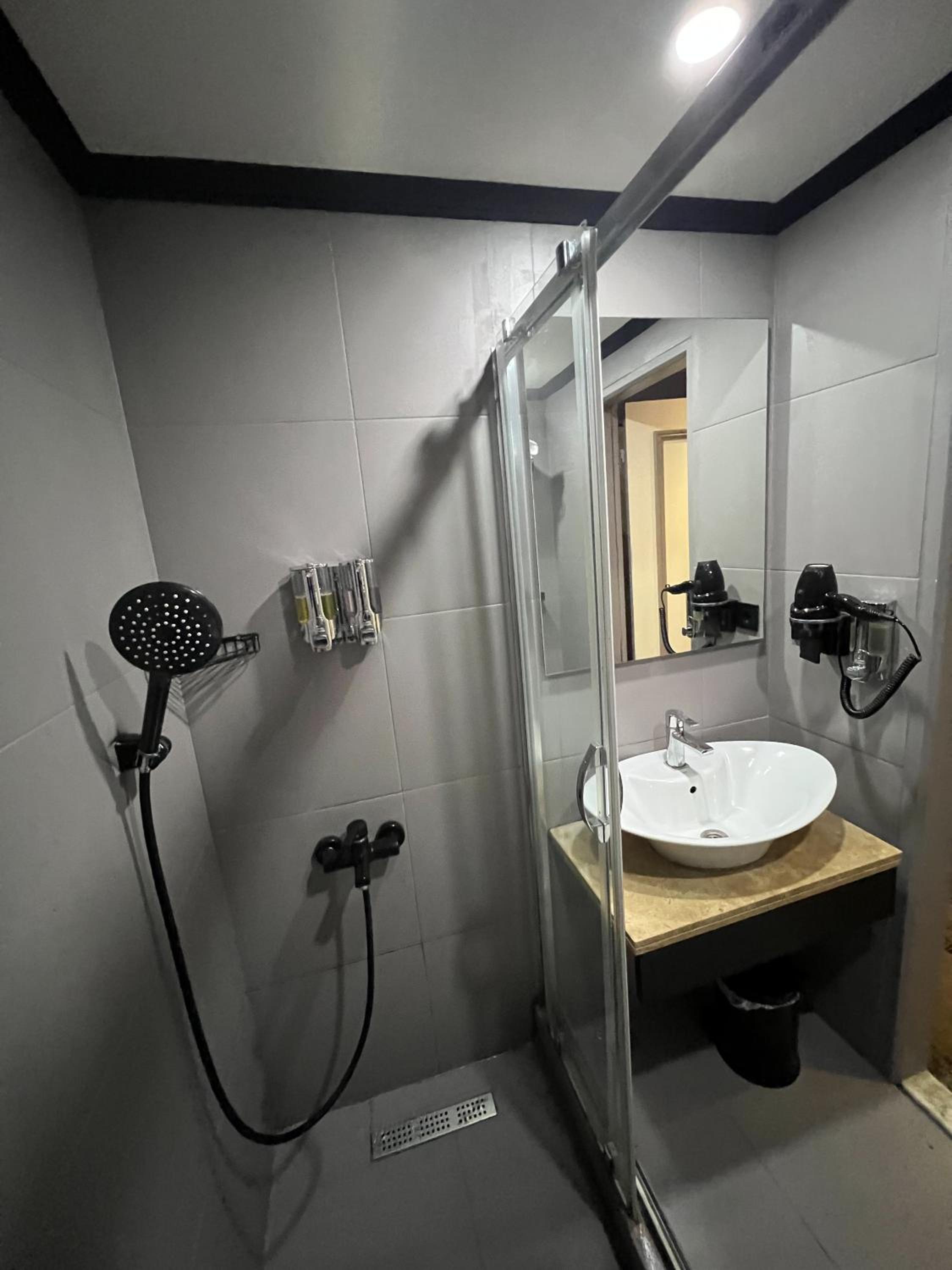 All Seasons Hotel - Image 79