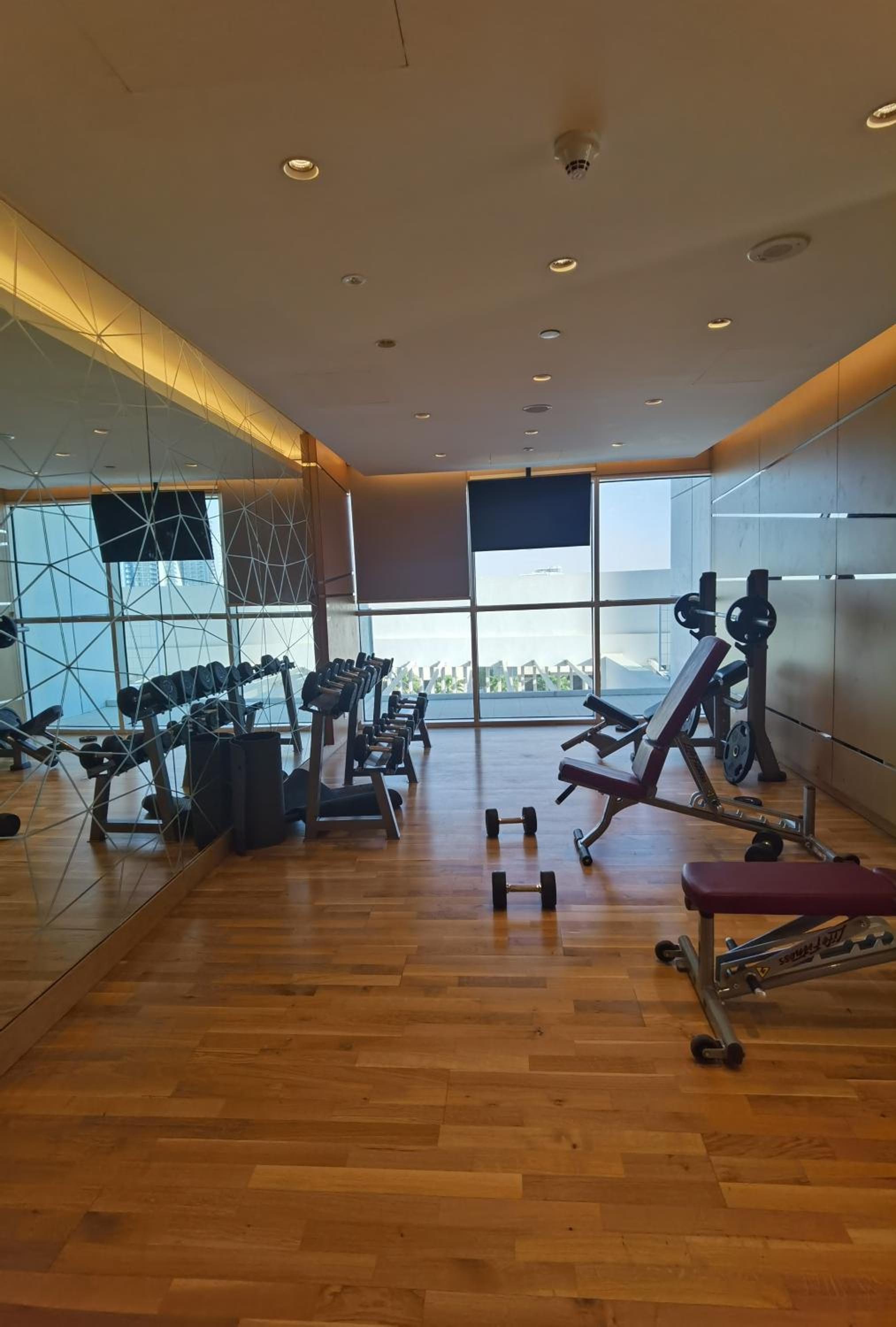 Heaven Escape surrounded by stunning golf view High floor -Netflix-GYM-pool -perfect vacations
